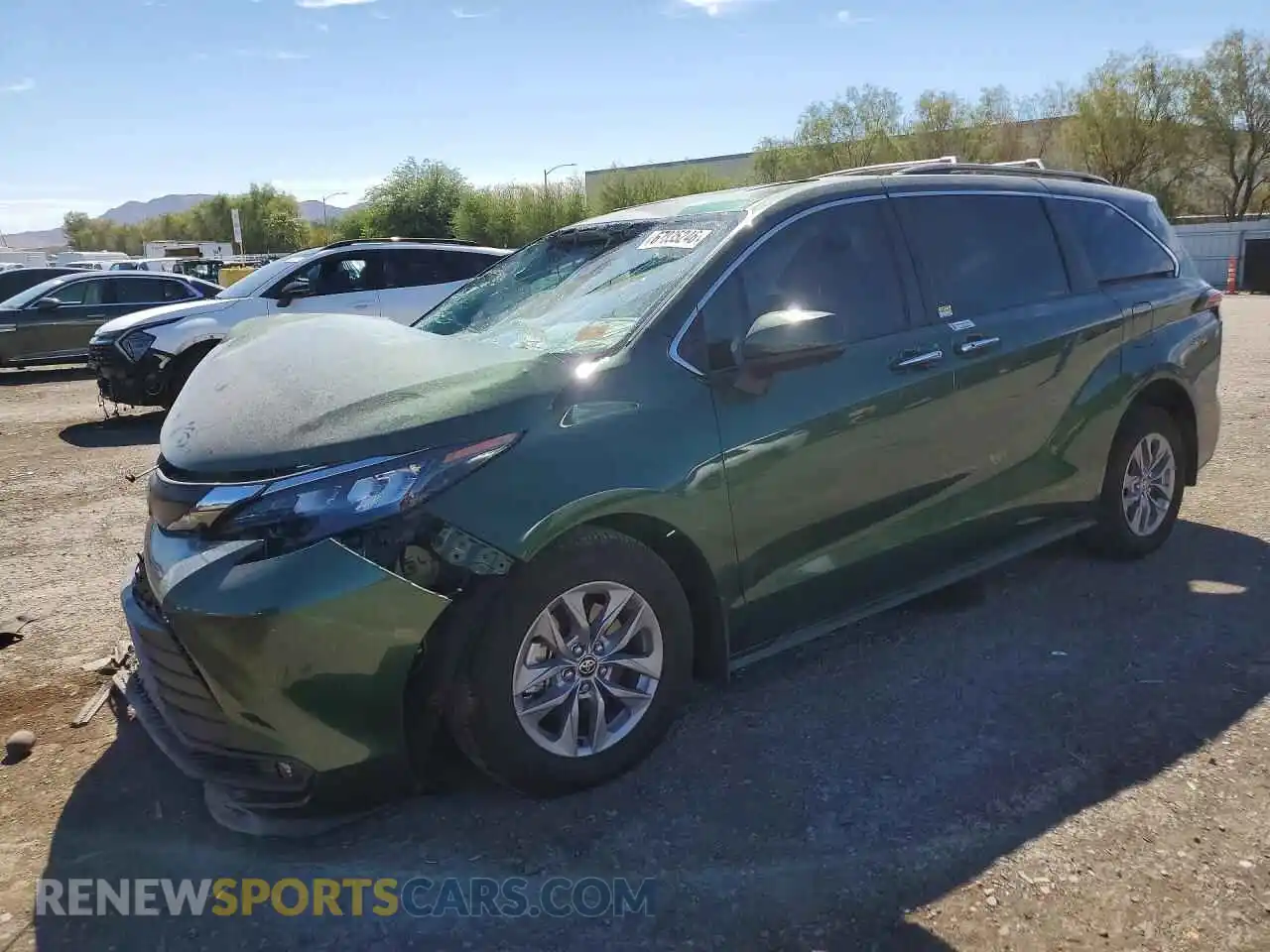1 Photograph of a damaged car 5TDYRKEC3TS300916 TOYOTA SIENNA 2026