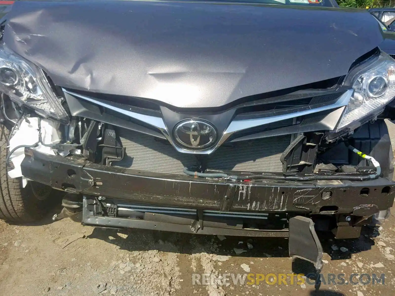 7 Photograph of a damaged car 5TDKZ3DC8KS013051 TOYOTA SIENNA LE 2019