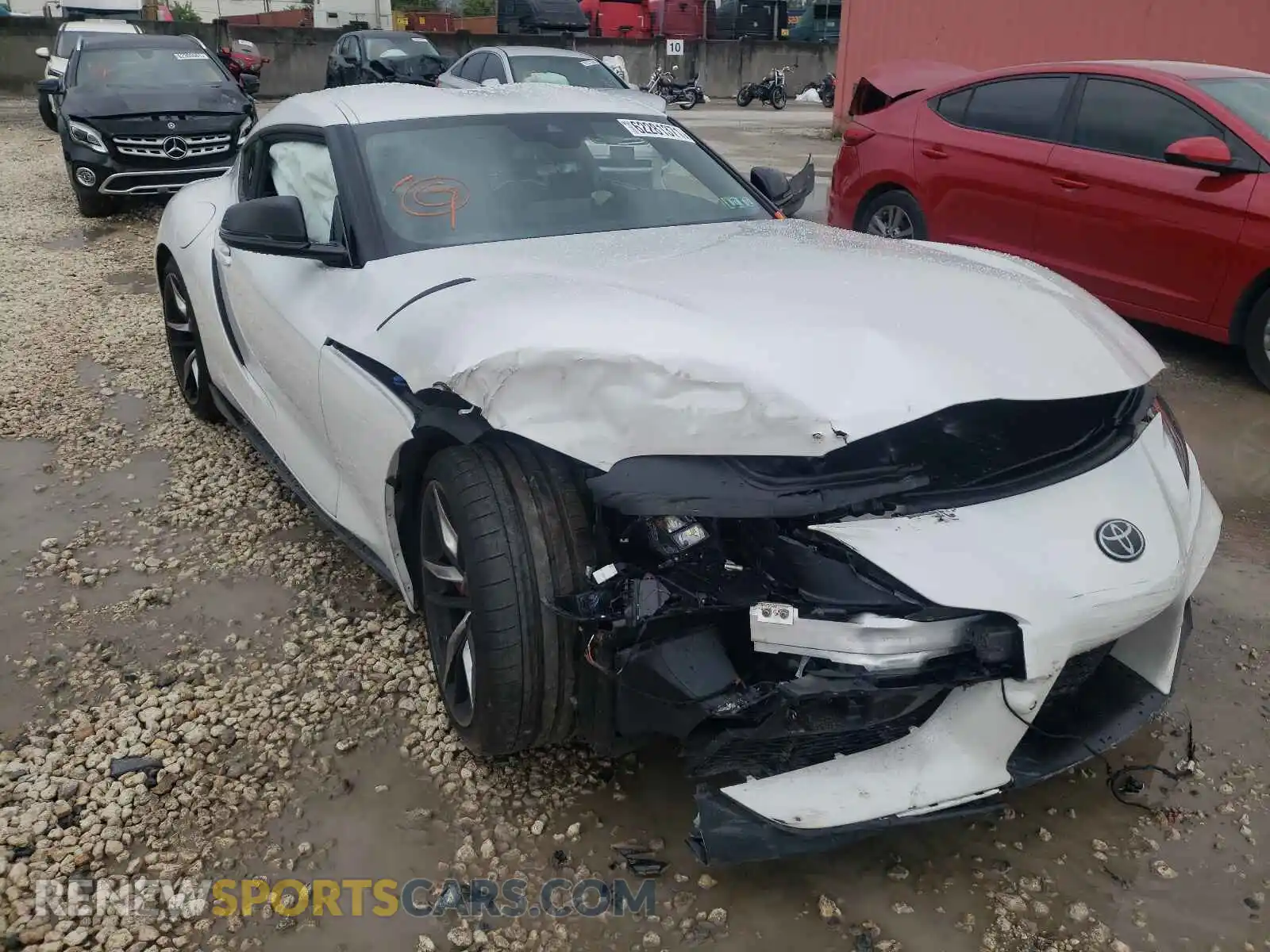 1 Photograph of a damaged car WZ1DB0C05MW043227 TOYOTA SUPRA 2021