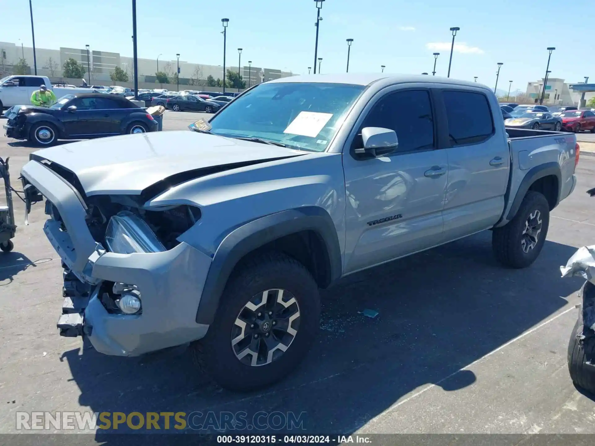 2 fotografías del automóvil dañado 3TMCZ5AN4KM222163 TOYOTA TACOMA 2019