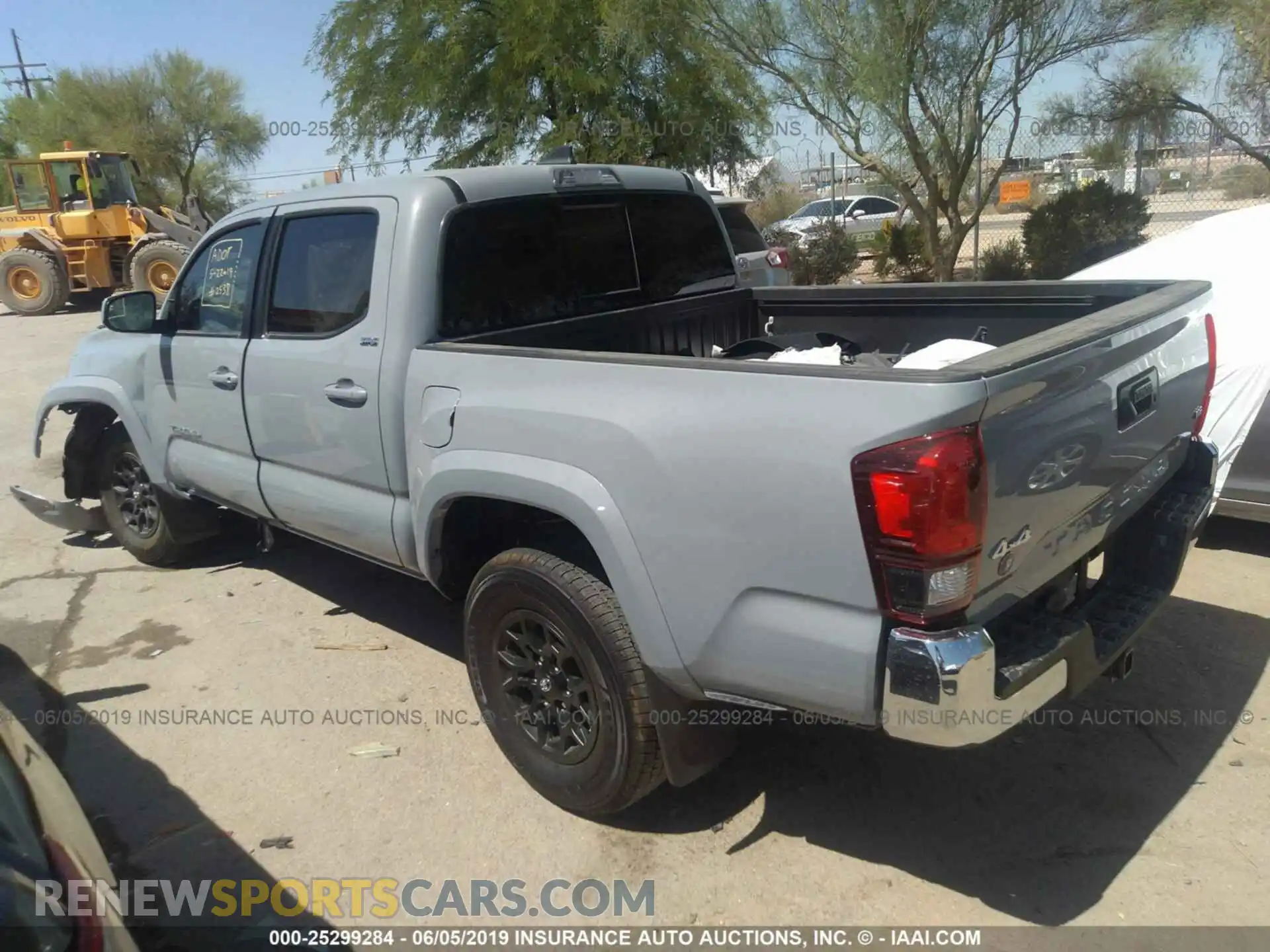 3 Photograph of a damaged car 3TMCZ5AN7KM250412 TOYOTA TACOMA 2019