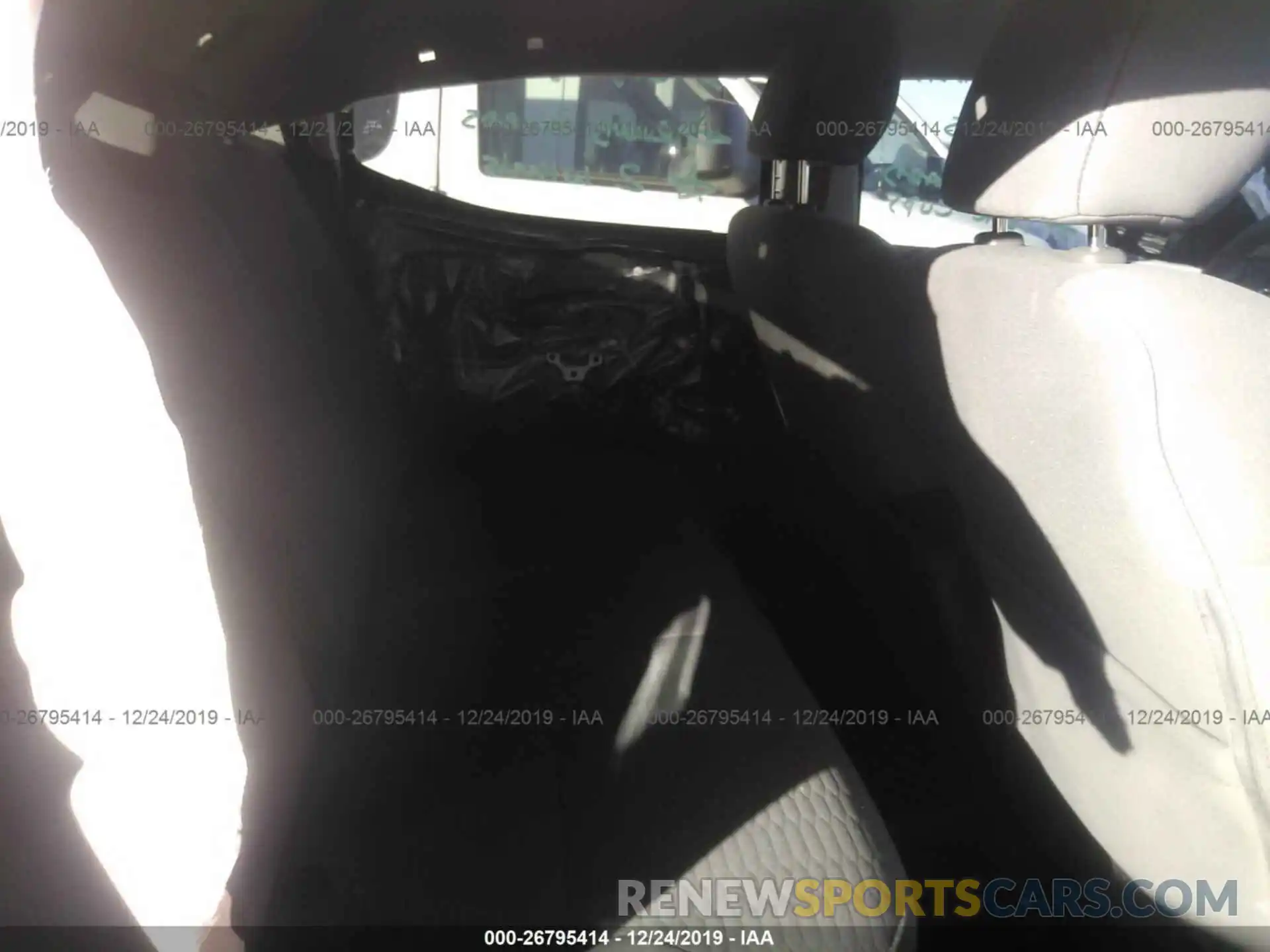 8 Photograph of a damaged car 5TFAX5GN7KX137347 TOYOTA TACOMA 2019
