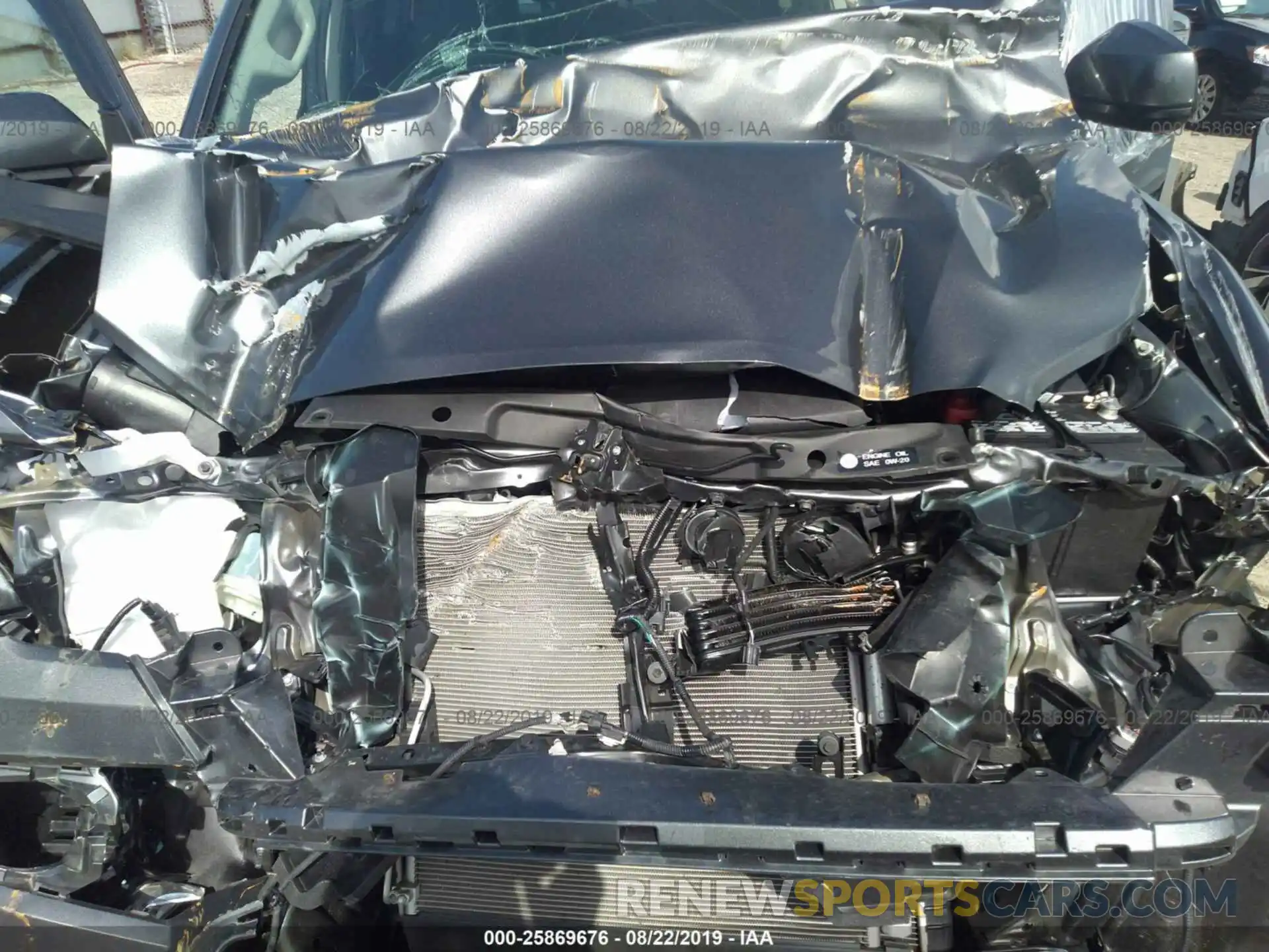 10 Photograph of a damaged car 5TFAZ5CN0KX078691 TOYOTA TACOMA 2019