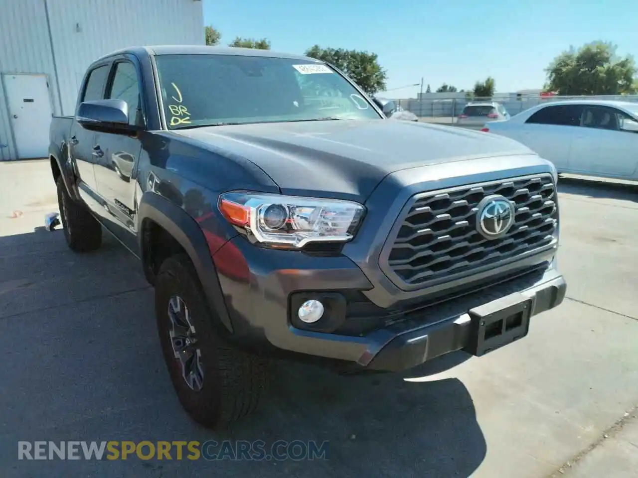 1 Photograph of a damaged car 3TMCZ5AN0MM403473 TOYOTA TACOMA 2021