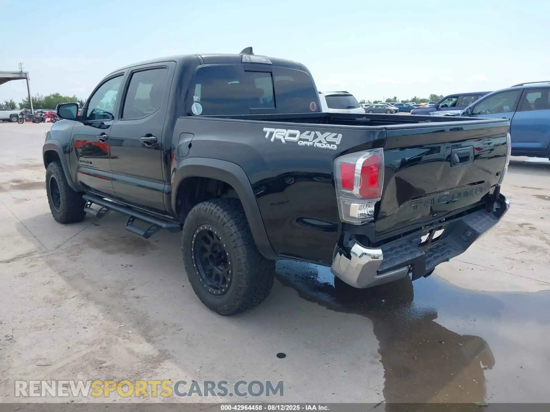3 Фотография поврежденного автомобиля 3TMCZ5AN0MM408186 TOYOTA TACOMA 2021