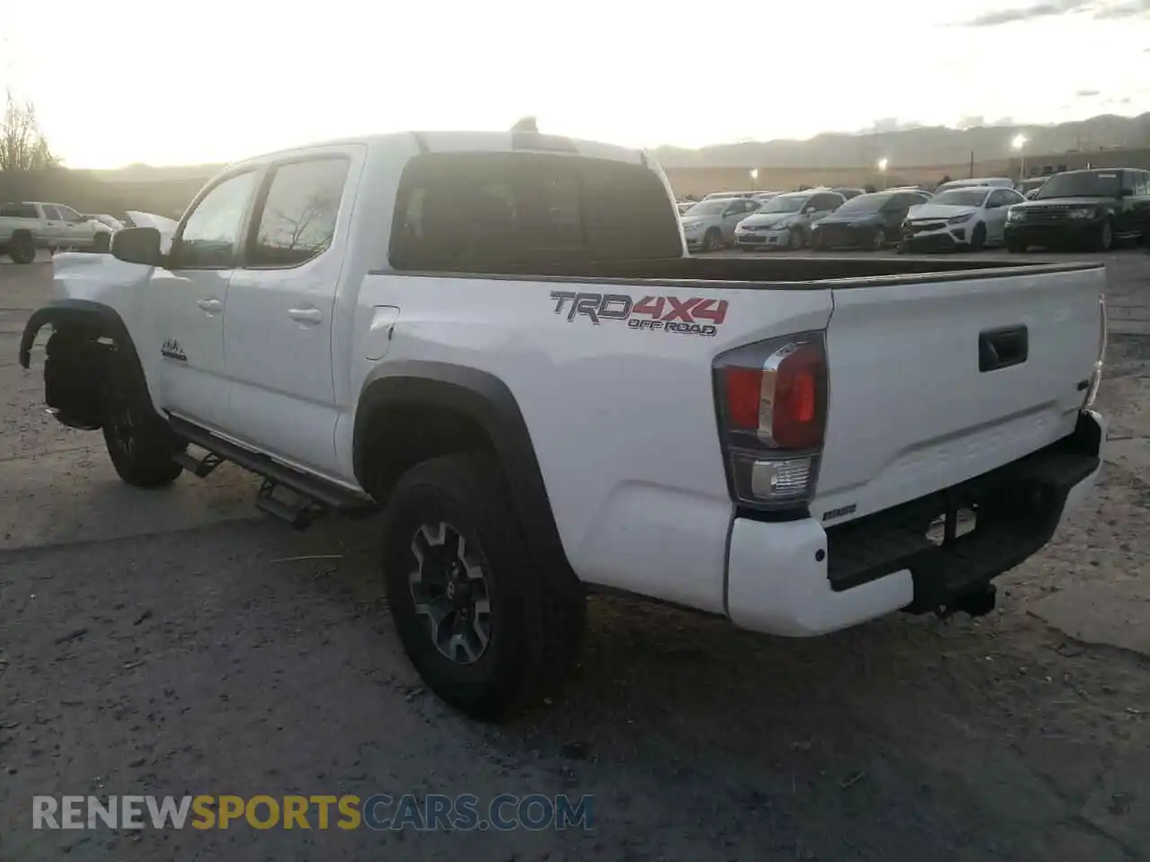 3 Photograph of a damaged car 3TMCZ5AN0MM449028 TOYOTA TACOMA 2021