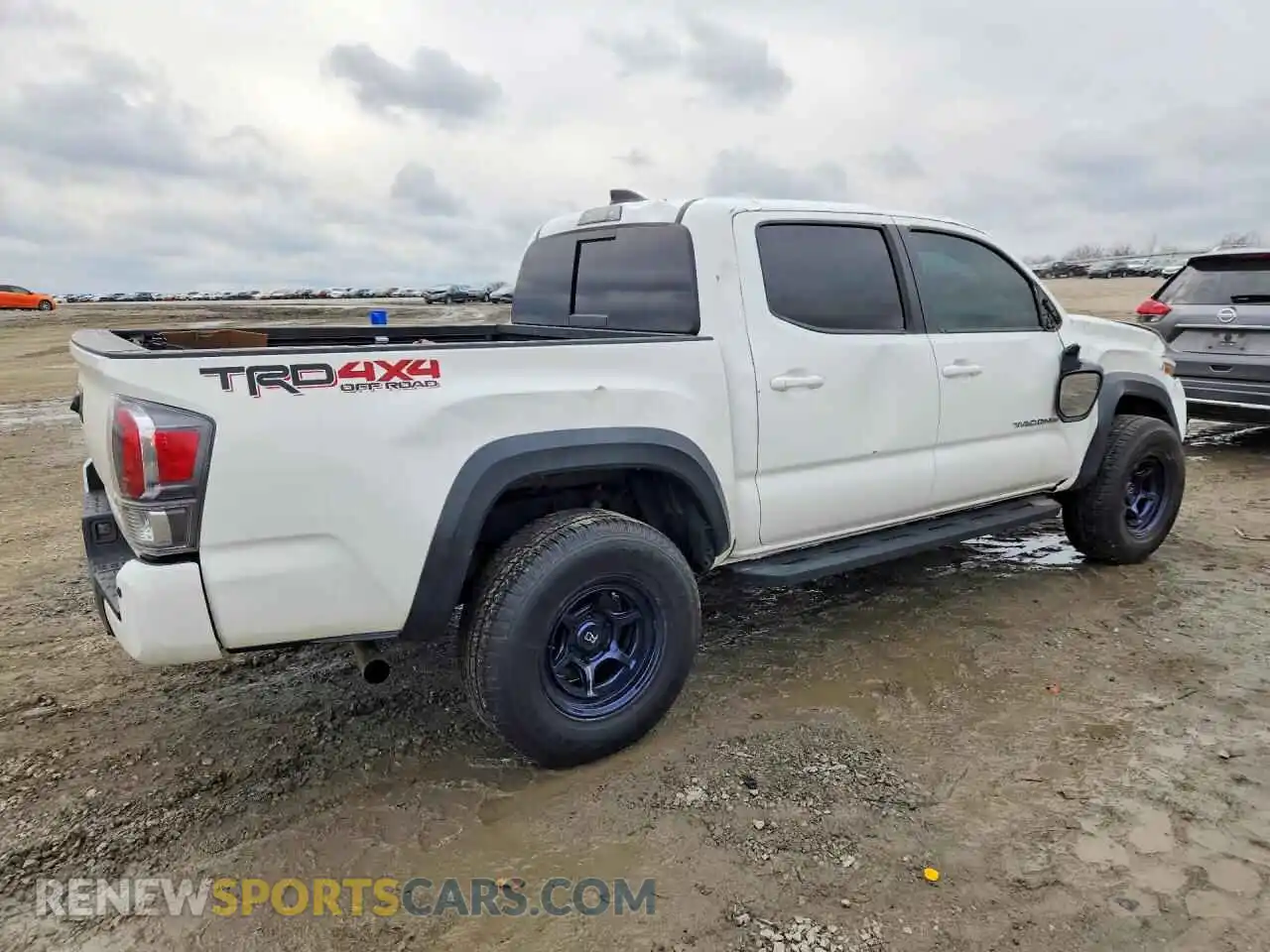 3 fotografías del automóvil dañado 3TMCZ5AN2MM422333 TOYOTA TACOMA 2021