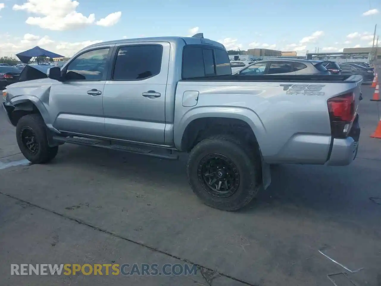 2 Photograph of a damaged car 3TYAX5GN2MT011099 TOYOTA TACOMA 2021
