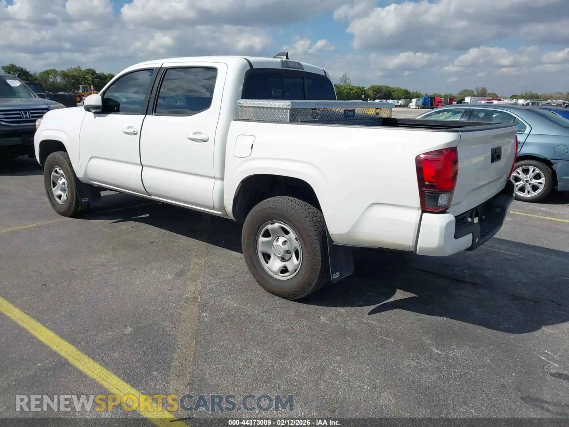 3 Photograph of a damaged car 3TYAX5GN2MT014083 TOYOTA TACOMA 2021