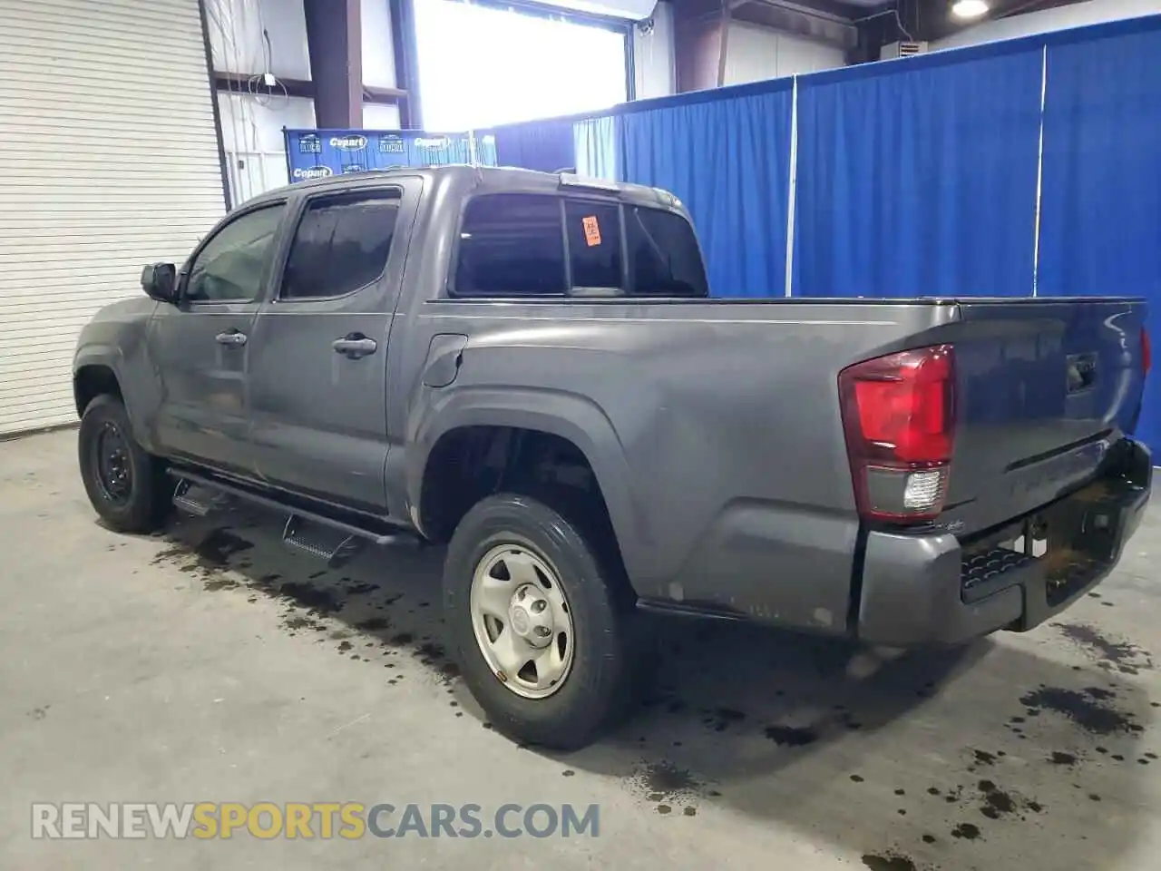 2 Photograph of a damaged car 3TYAX5GN2MT017274 TOYOTA TACOMA 2021