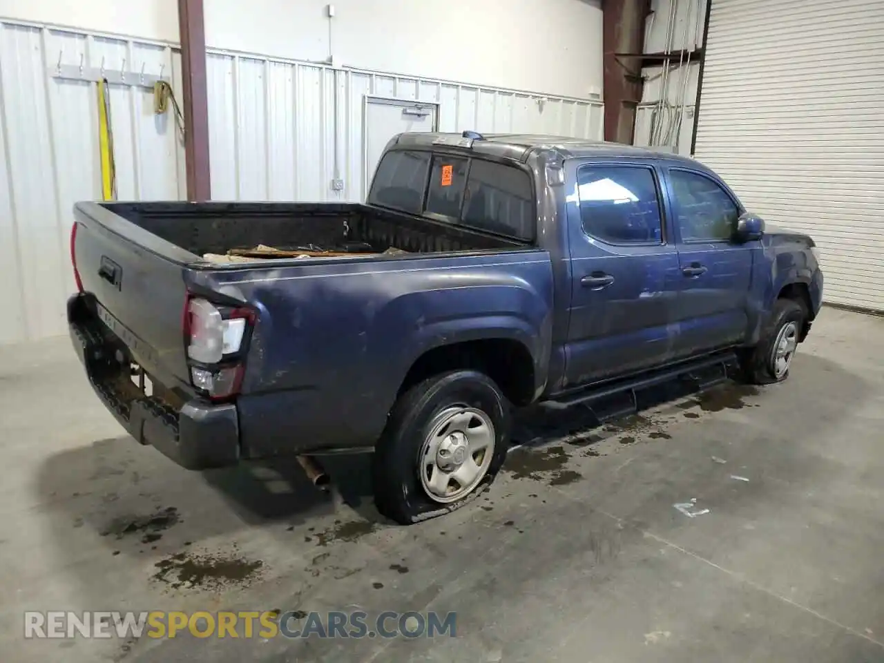 3 Photograph of a damaged car 3TYAX5GN2MT017274 TOYOTA TACOMA 2021