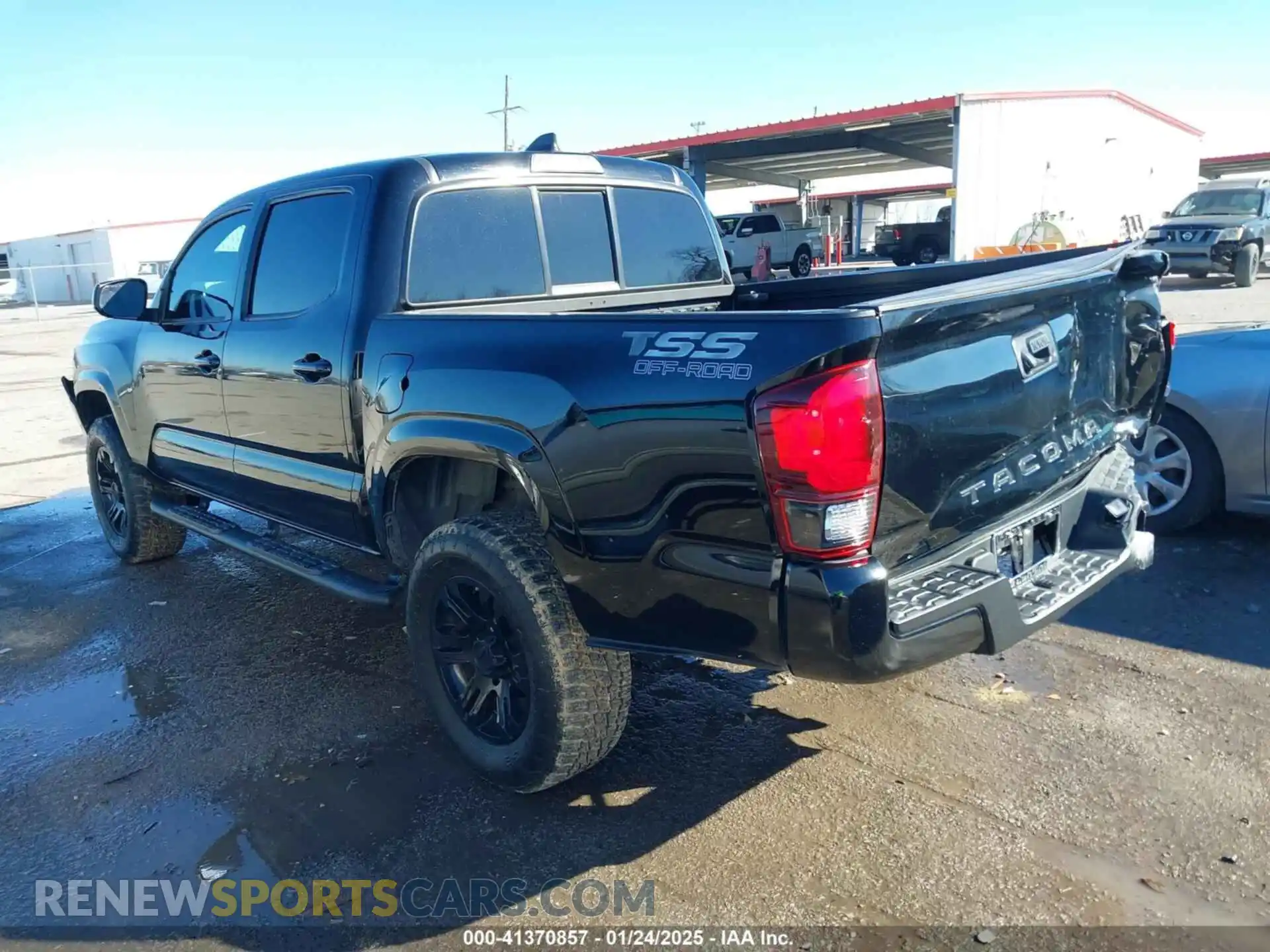 3 Photograph of a damaged car 3TYAX5GN3MT018935 TOYOTA TACOMA 2021