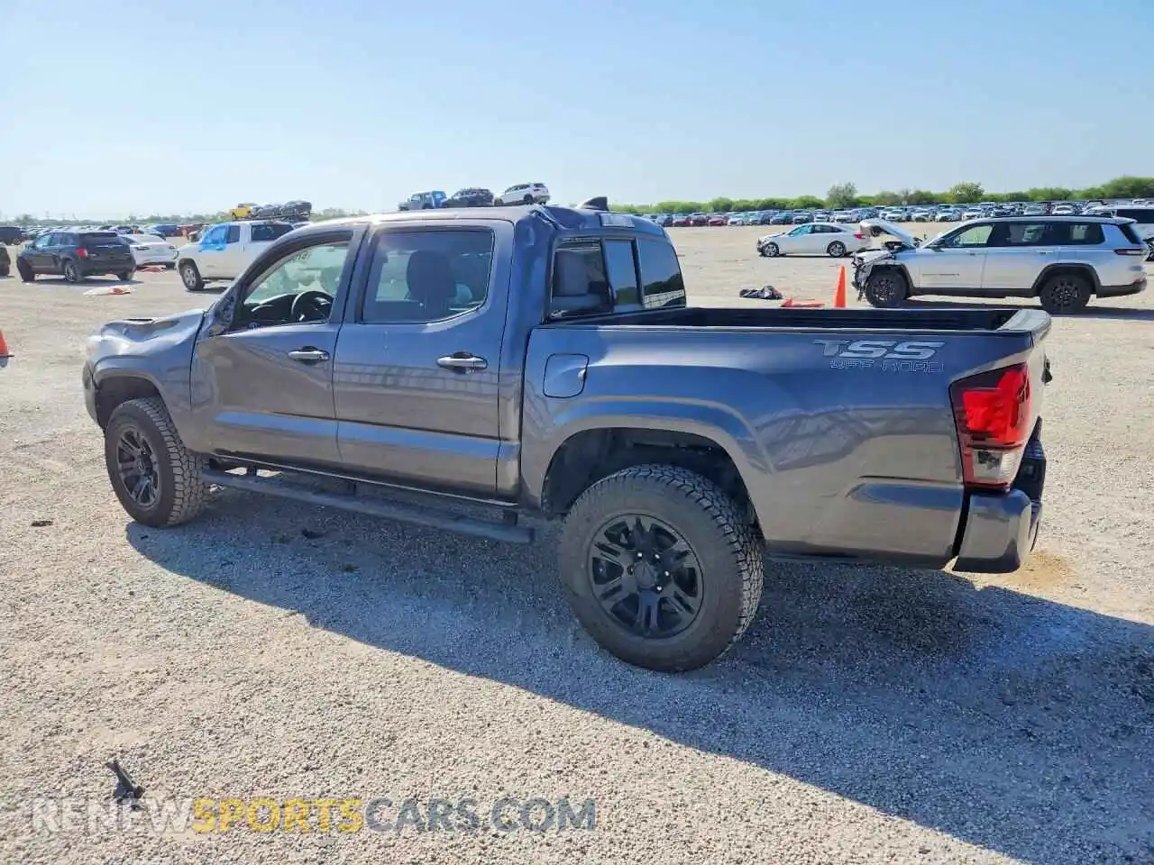2 Фотография поврежденного автомобиля 3TYAX5GN4MT016661 TOYOTA TACOMA 2021