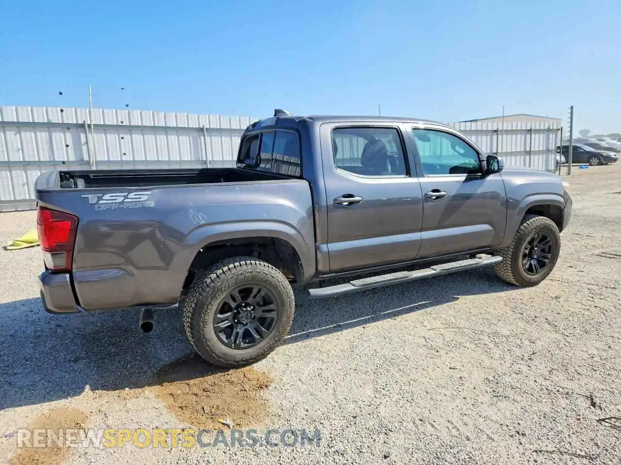 3 Фотография поврежденного автомобиля 3TYAX5GN4MT016661 TOYOTA TACOMA 2021