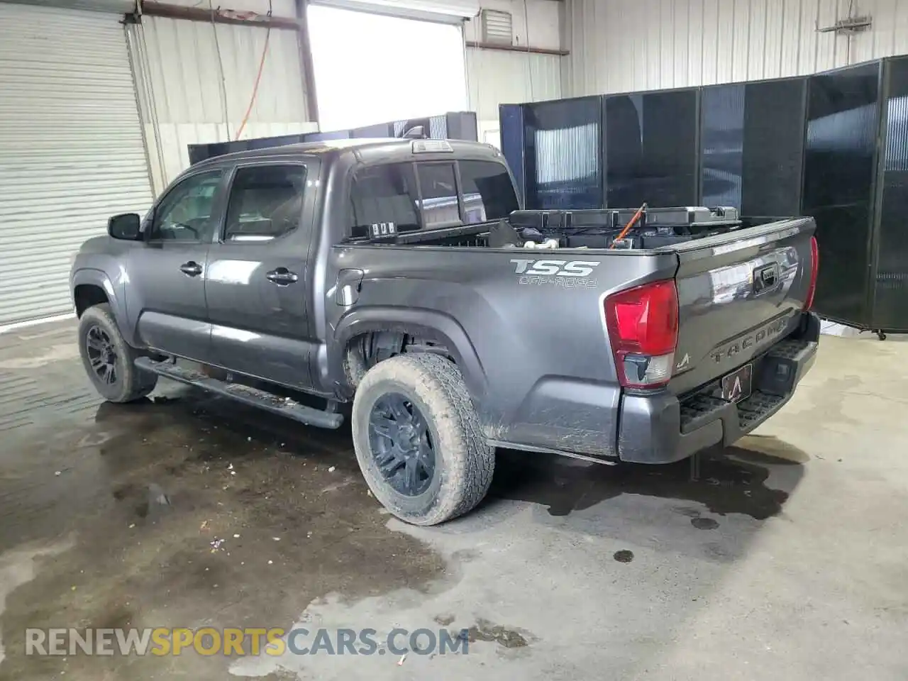 2 Photograph of a damaged car 3TYAX5GN4MT030480 TOYOTA TACOMA 2021