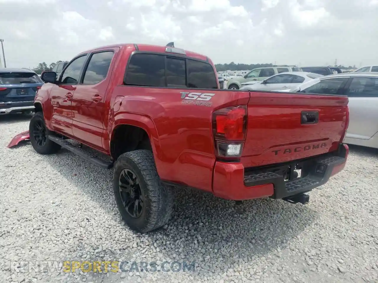 3 Photograph of a damaged car 3TYAX5GN5MT013994 TOYOTA TACOMA 2021