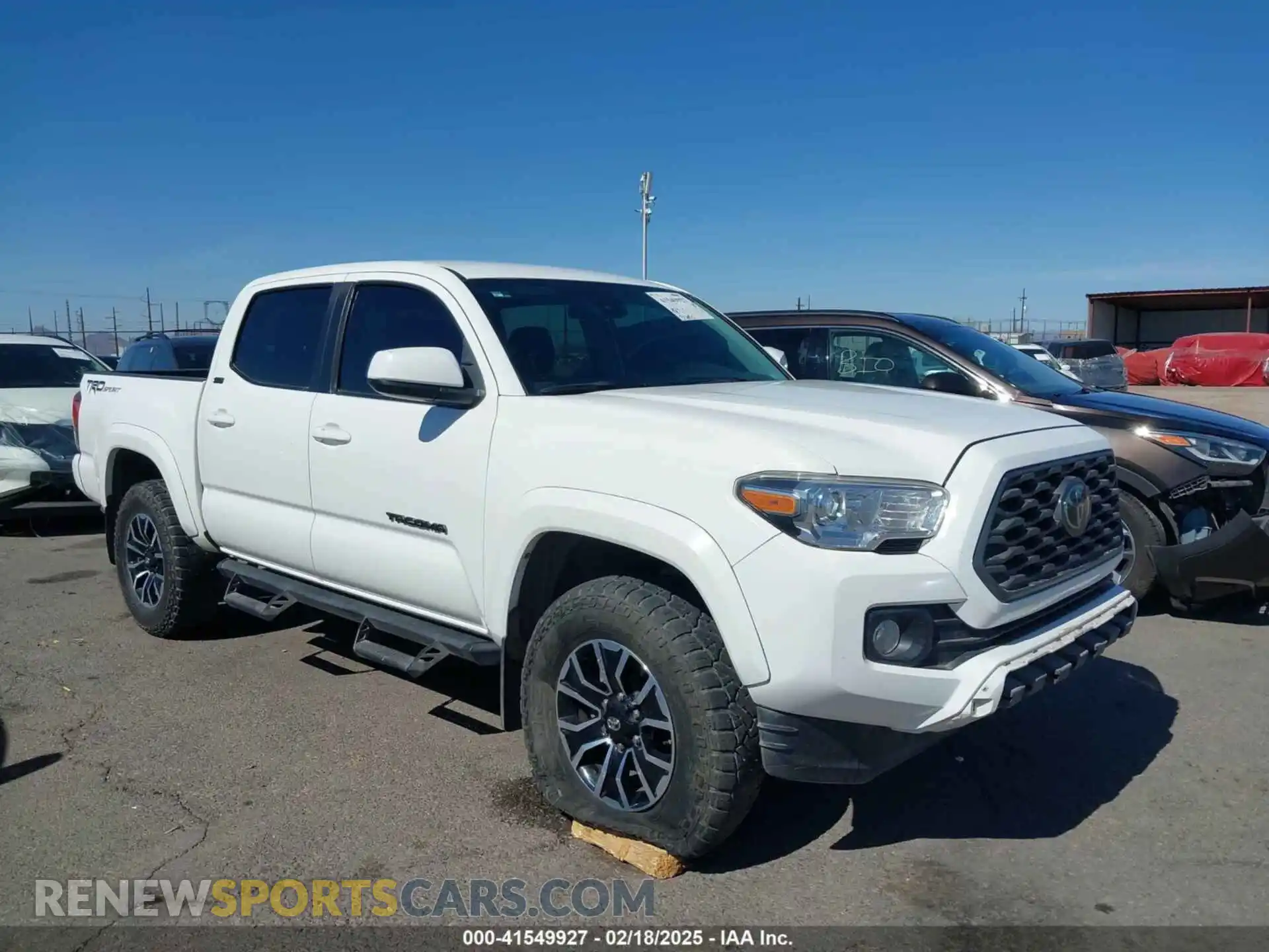 1 Фотография поврежденного автомобиля 3TYAX5GN5MT014868 TOYOTA TACOMA 2021