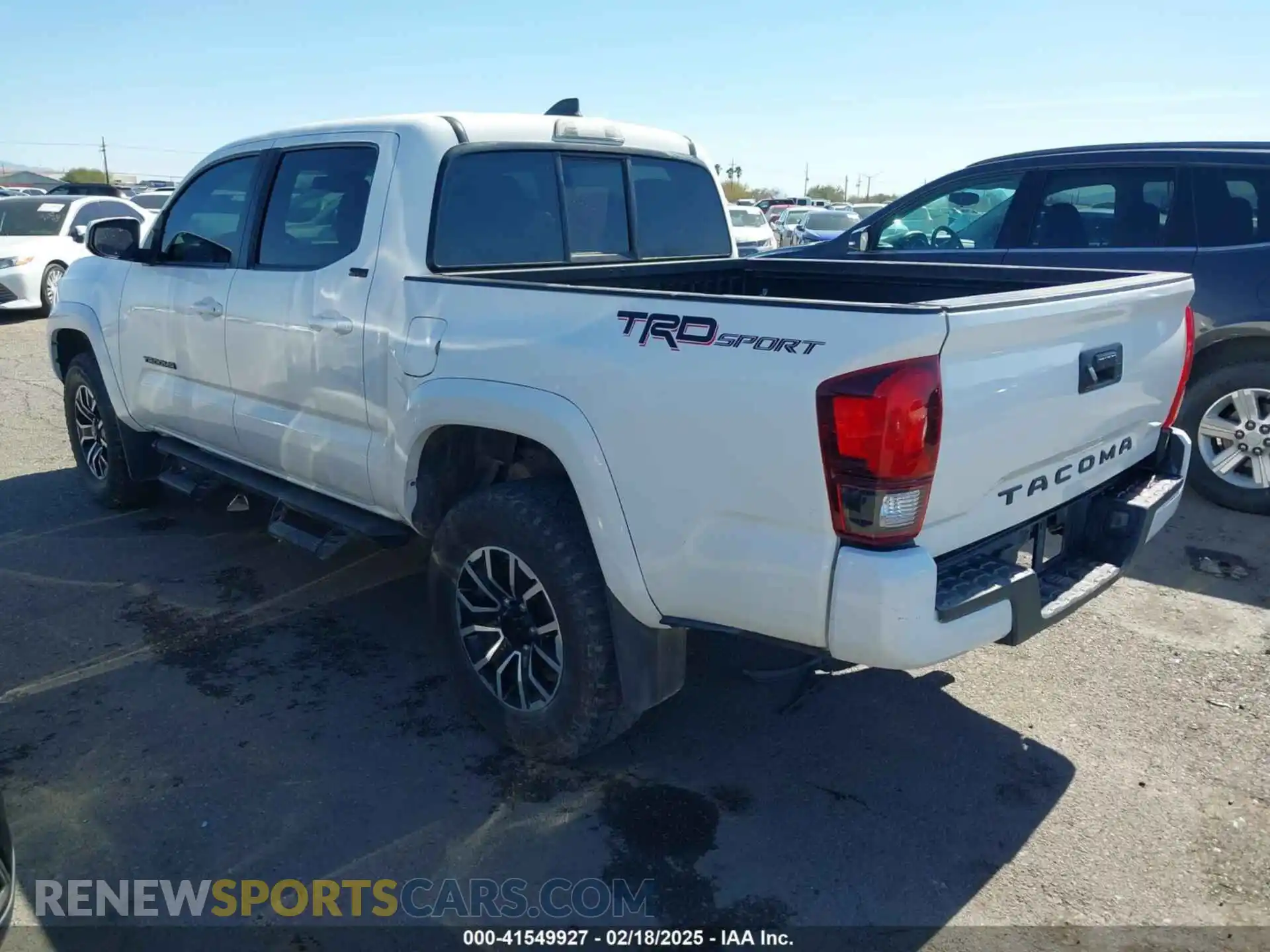 3 Фотография поврежденного автомобиля 3TYAX5GN5MT014868 TOYOTA TACOMA 2021
