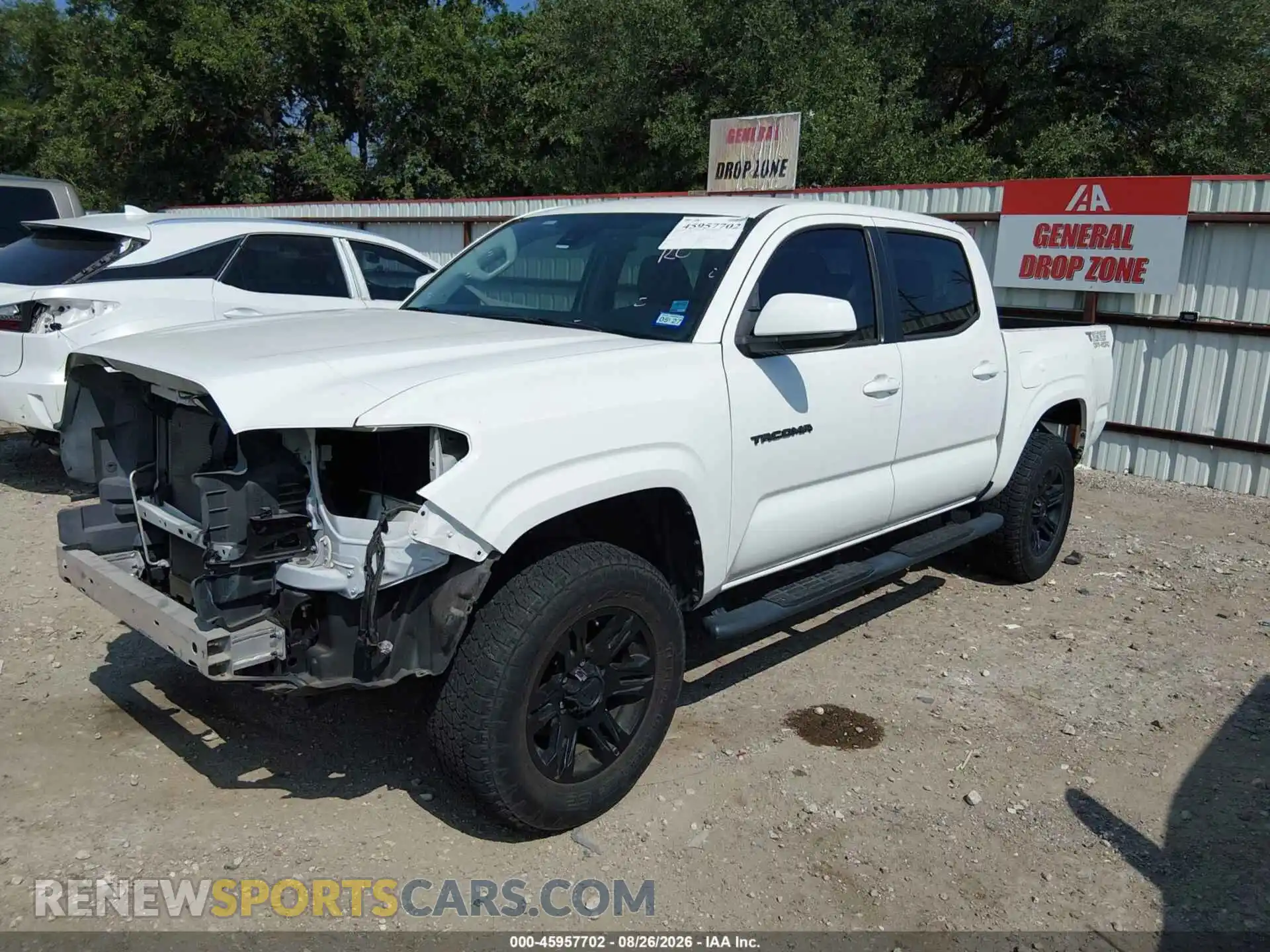 2 fotografías del automóvil dañado 3TYAX5GN5MT016748 TOYOTA TACOMA 2021