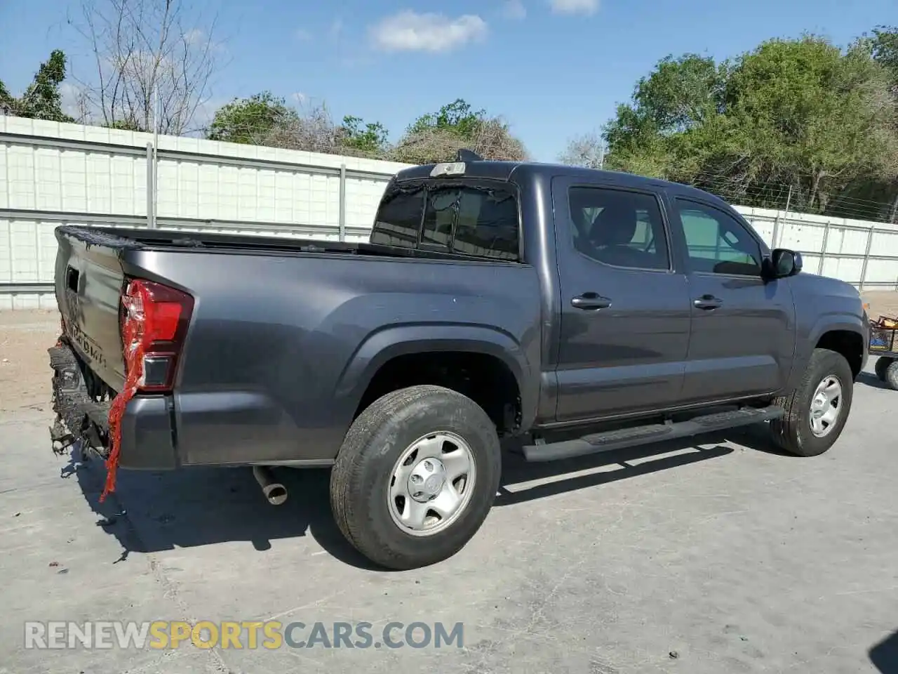 3 Photograph of a damaged car 3TYAX5GN5MT018547 TOYOTA TACOMA 2021