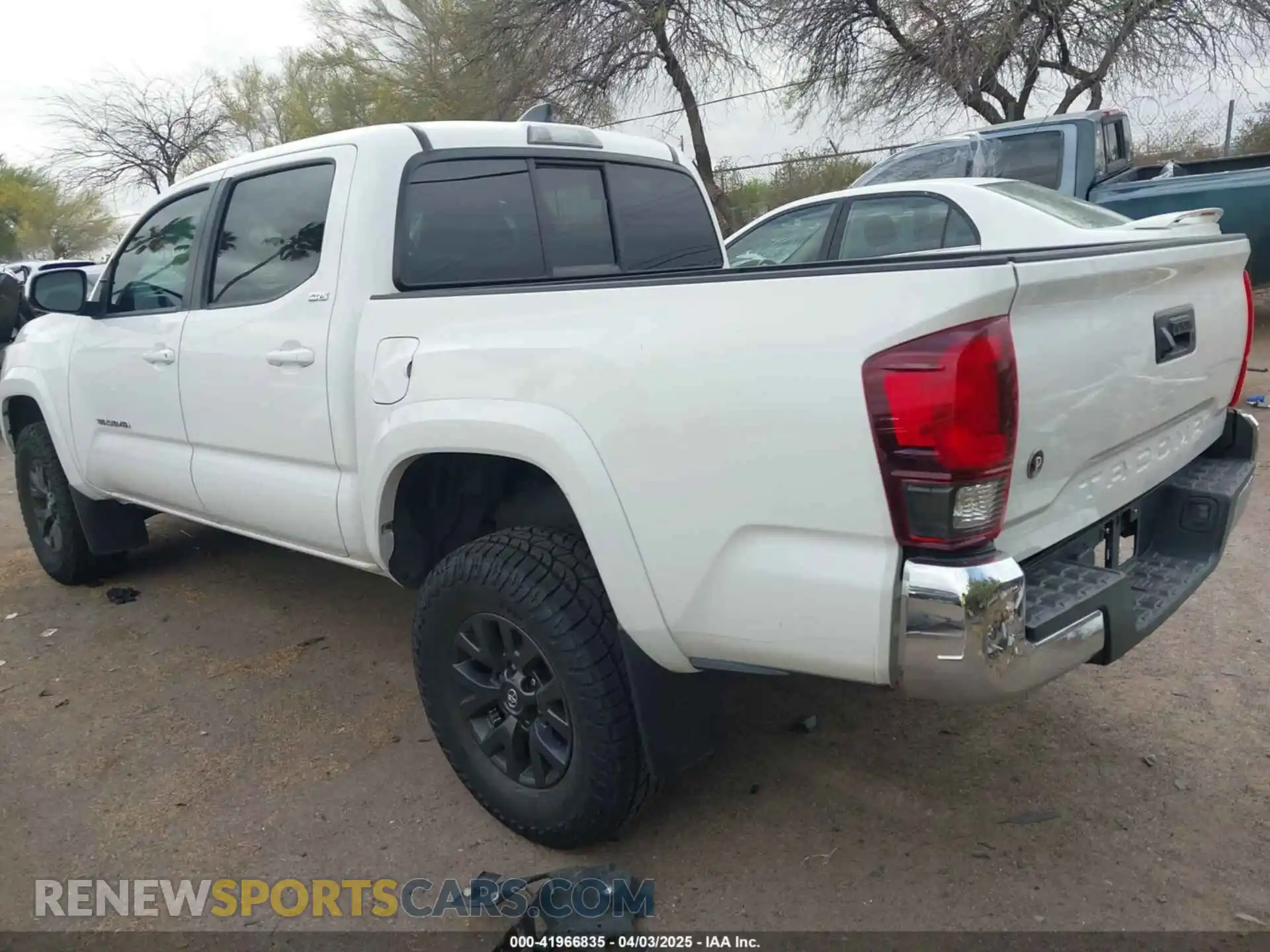 3 Photograph of a damaged car 3TYAX5GN6MT018475 TOYOTA TACOMA 2021