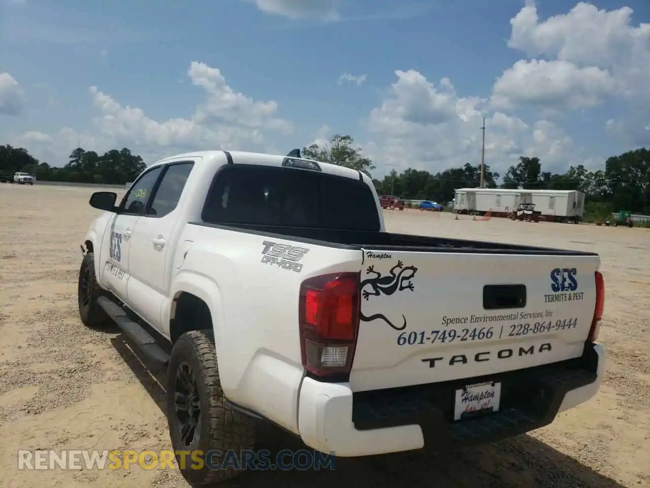 3 Photograph of a damaged car 3TYAX5GN7MT032210 TOYOTA TACOMA 2021