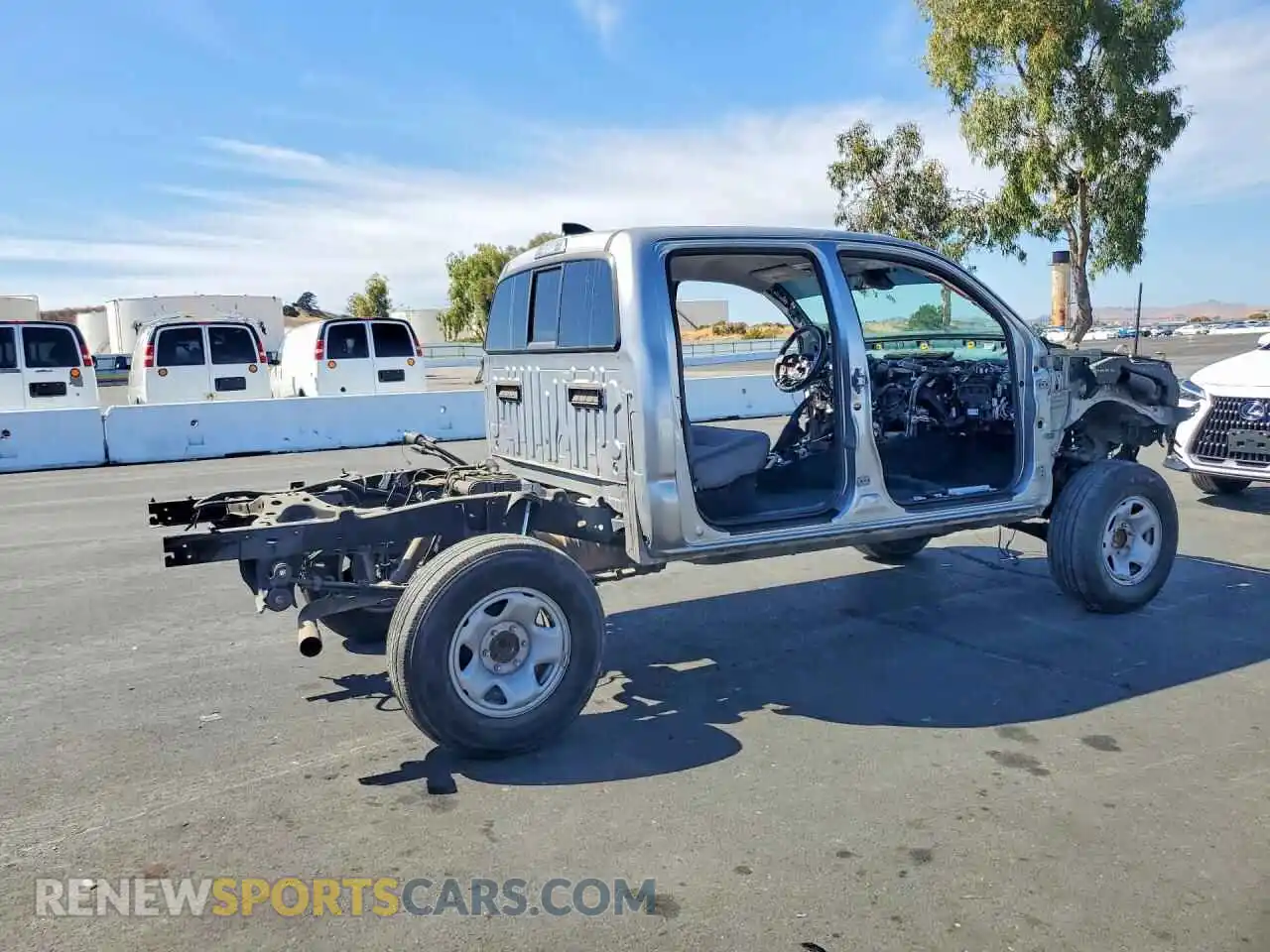 3 Photograph of a damaged car 3TYAX5GN8MT029655 TOYOTA TACOMA 2021