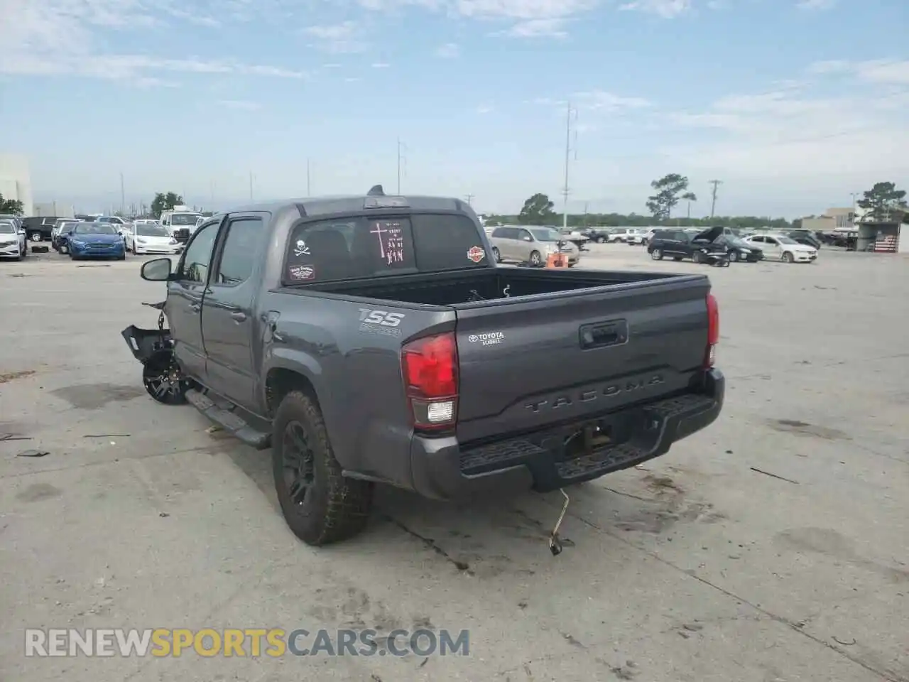 3 Photograph of a damaged car 3TYAX5GN8MT032023 TOYOTA TACOMA 2021