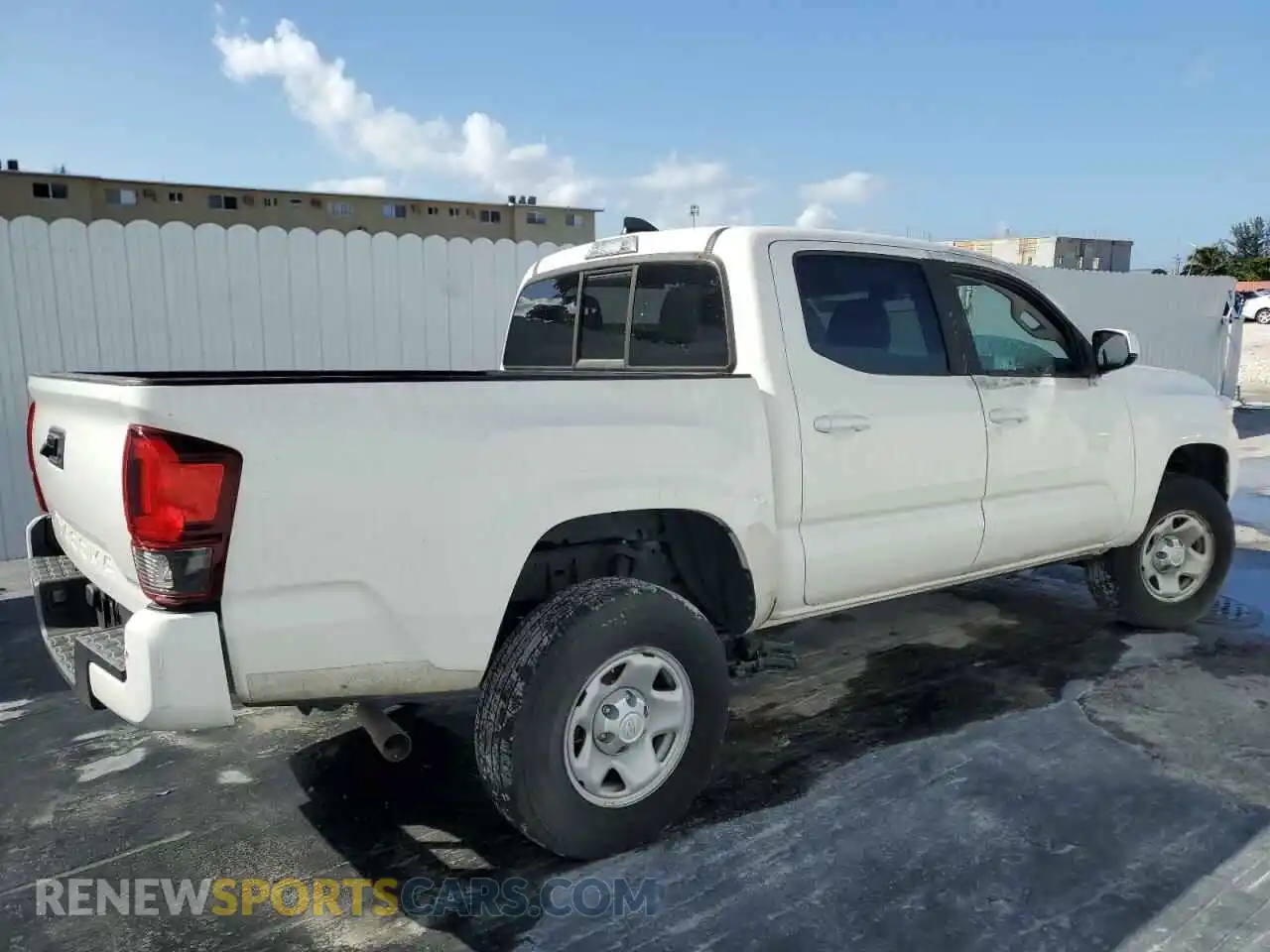3 Photograph of a damaged car 3TYAX5GNXMT030922 TOYOTA TACOMA 2021
