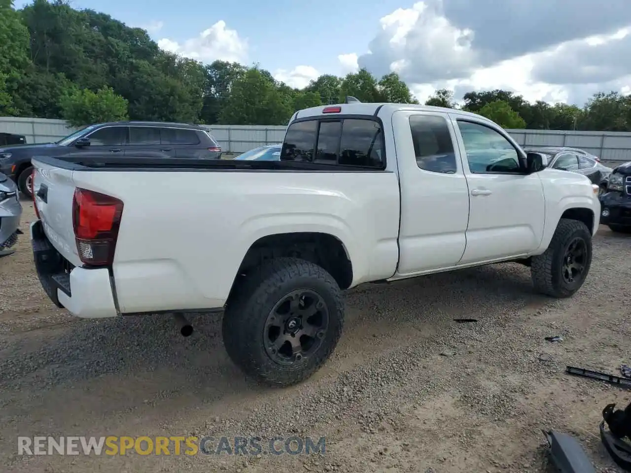 3 Photograph of a damaged car 3TYRX5GN2MT032229 TOYOTA TACOMA 2021