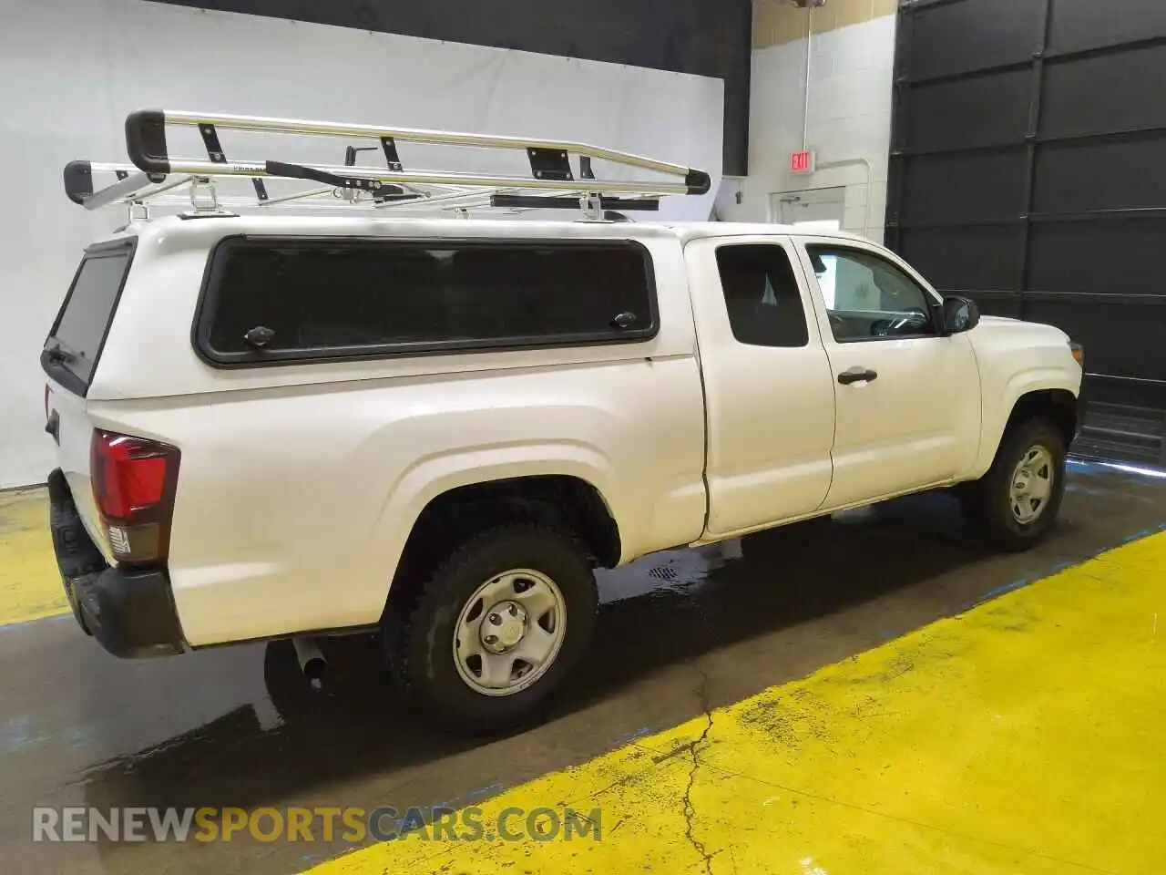 3 Photograph of a damaged car 3TYRX5GN4MT028389 TOYOTA TACOMA 2021