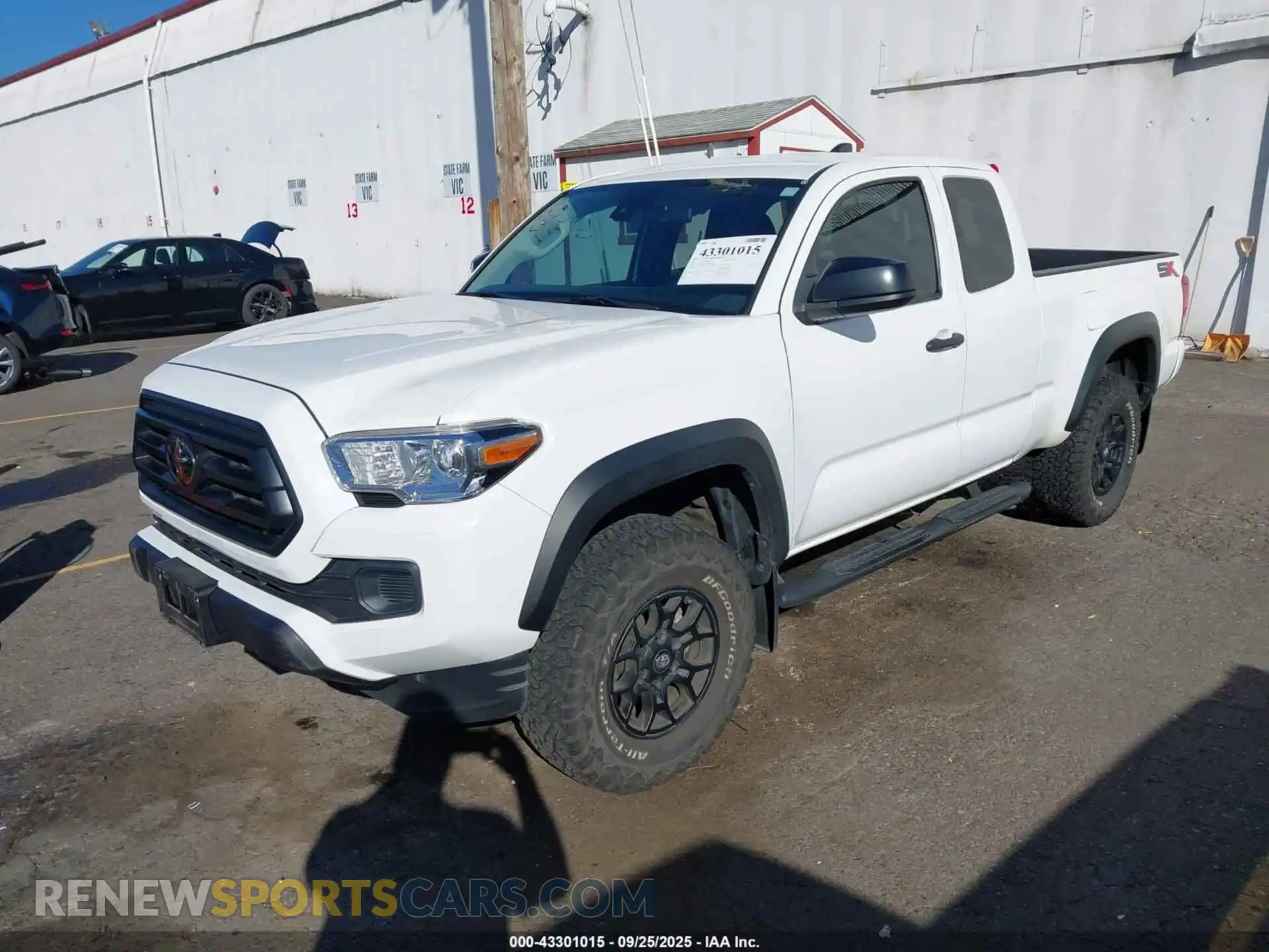 2 Фотография поврежденного автомобиля 3TYSZ5AN3MT043907 TOYOTA TACOMA 2021