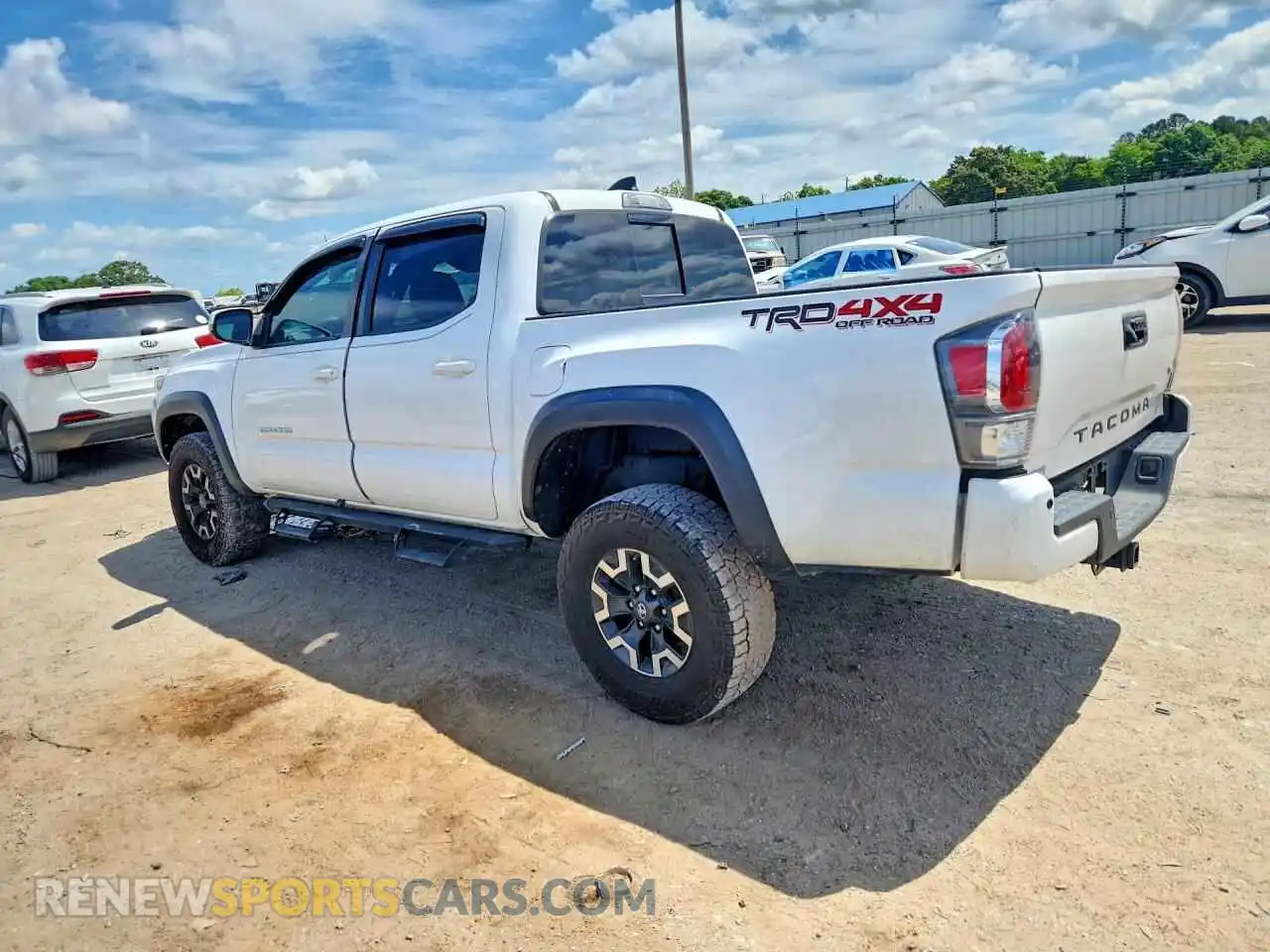 2 Photograph of a damaged car 5TFCZ5AN2MX248502 TOYOTA TACOMA 2021