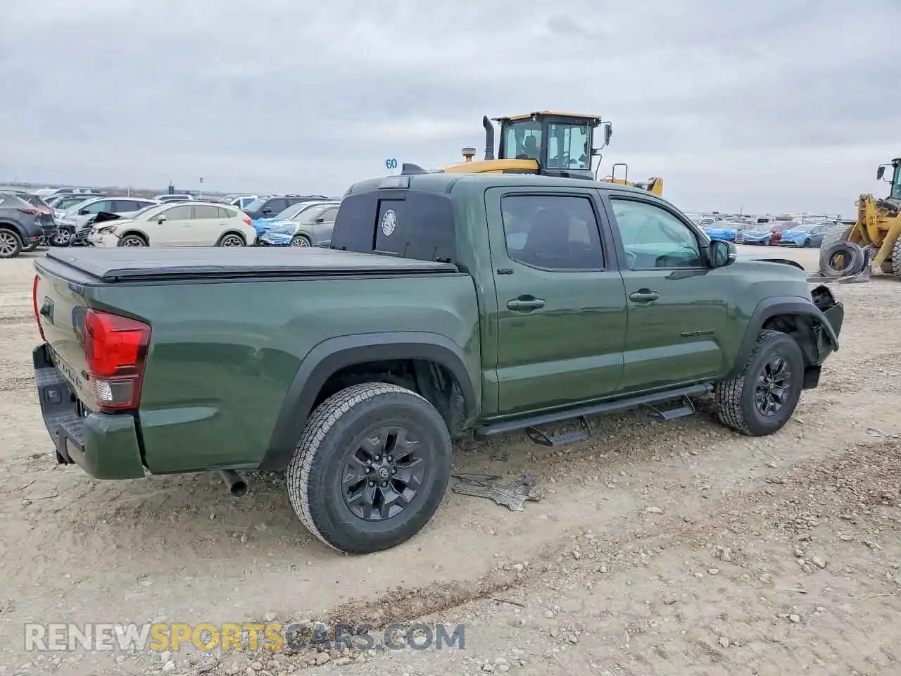 3 Photograph of a damaged car 5TFCZ5AN4MX273451 TOYOTA TACOMA 2021