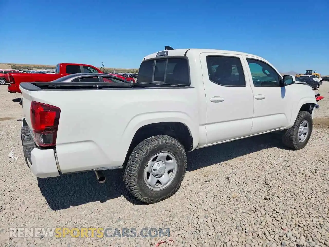 3 fotografías del automóvil dañado 3TMCZ5AN0NM523713 TOYOTA TACOMA 2022