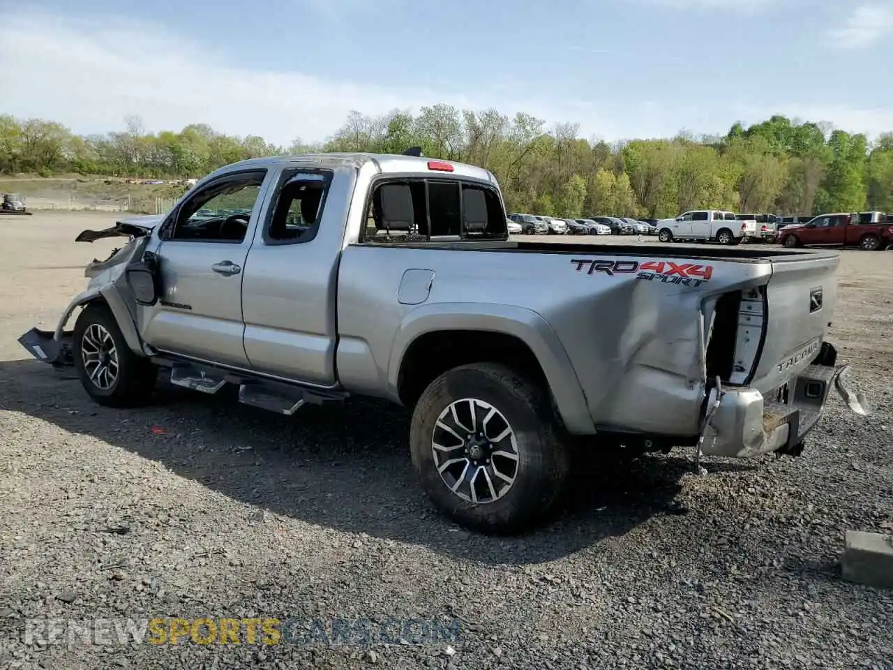 2 fotografías del automóvil dañado 3TYSZ5AN8PT112112 TOYOTA TACOMA 2023