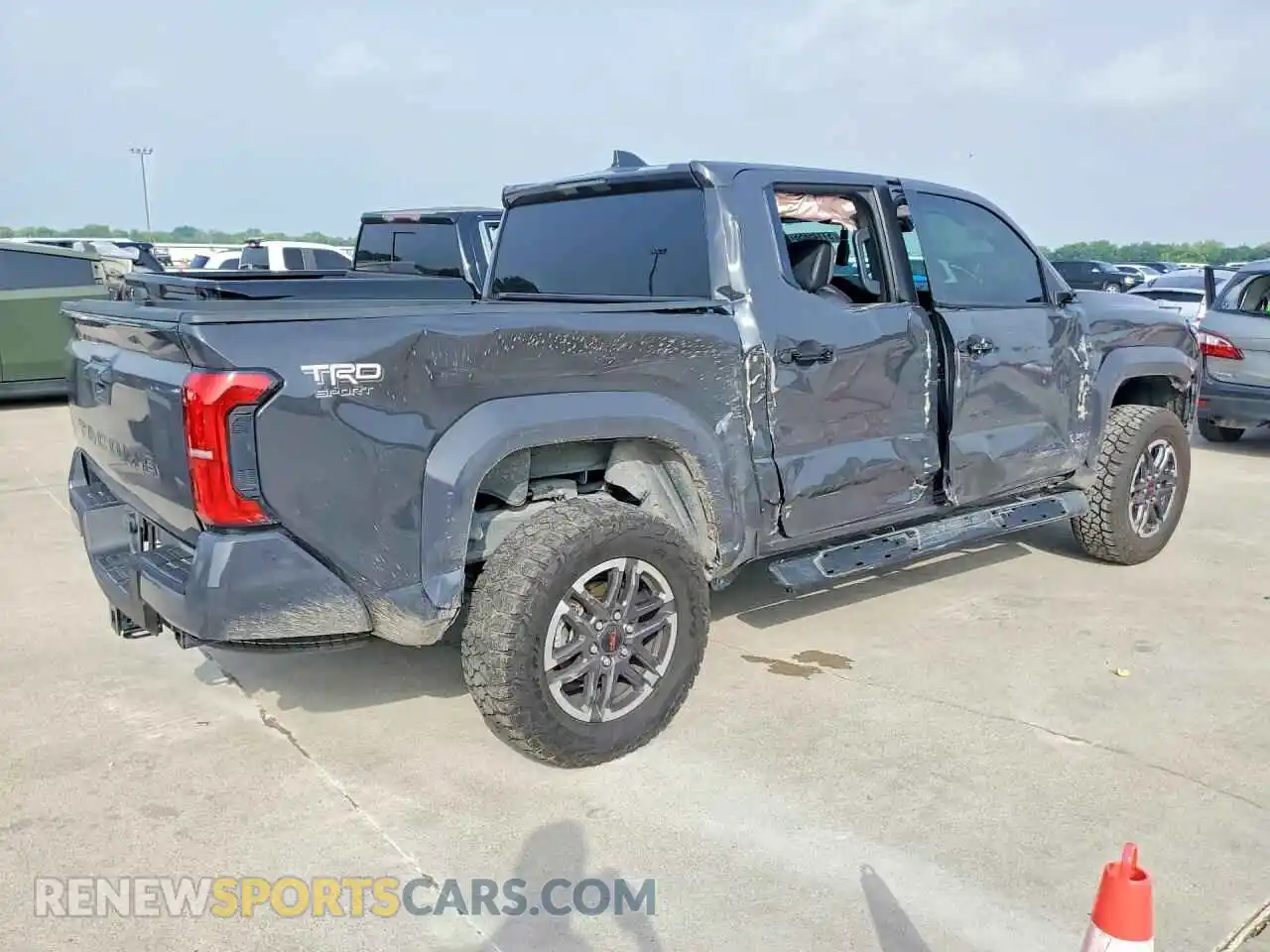3 Photograph of a damaged car 3TMKB5FN3RM010888 TOYOTA TACOMA 2024