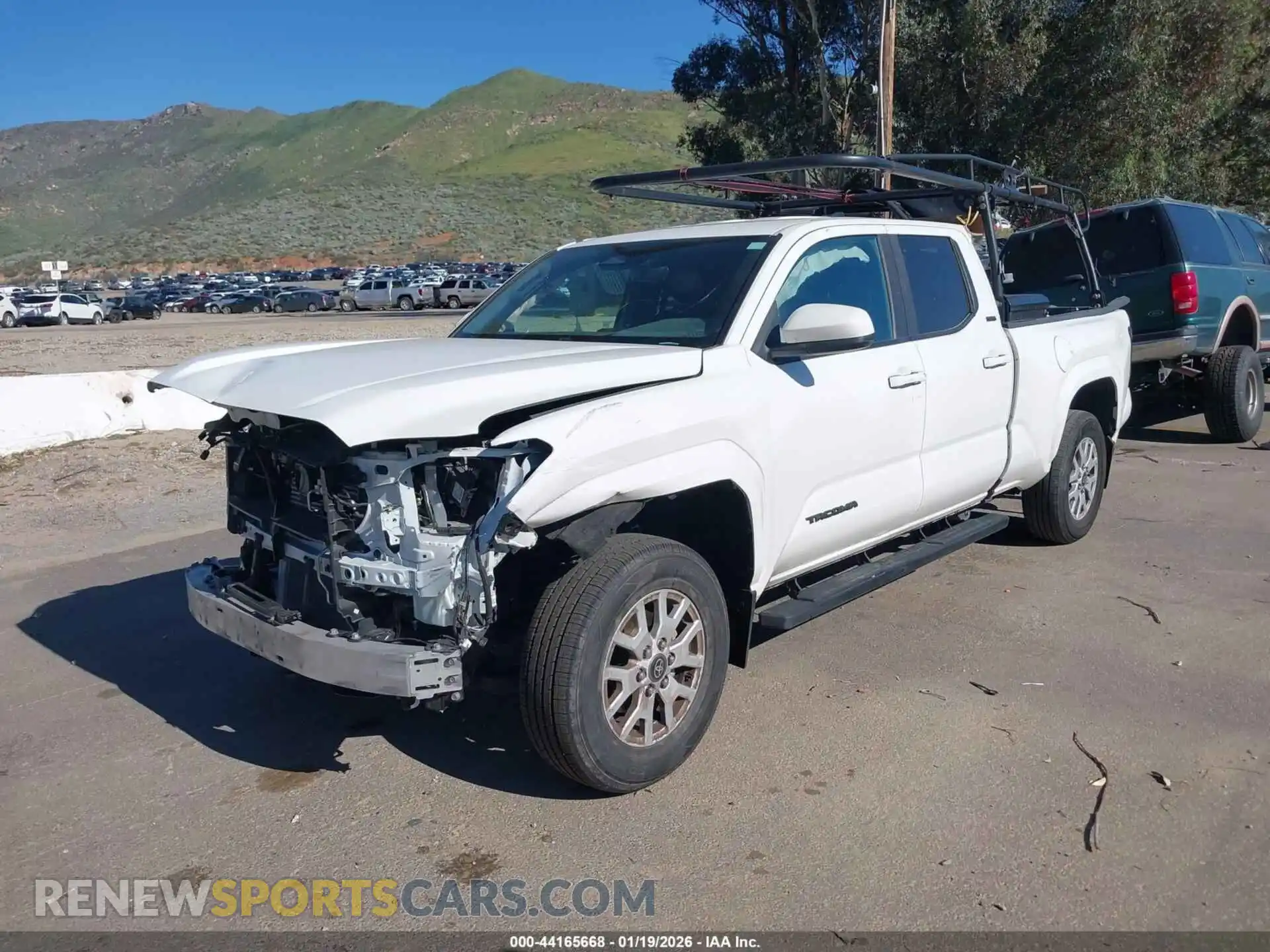 2 Фотография поврежденного автомобиля 3TMKB5FN4RM014285 TOYOTA TACOMA 2024