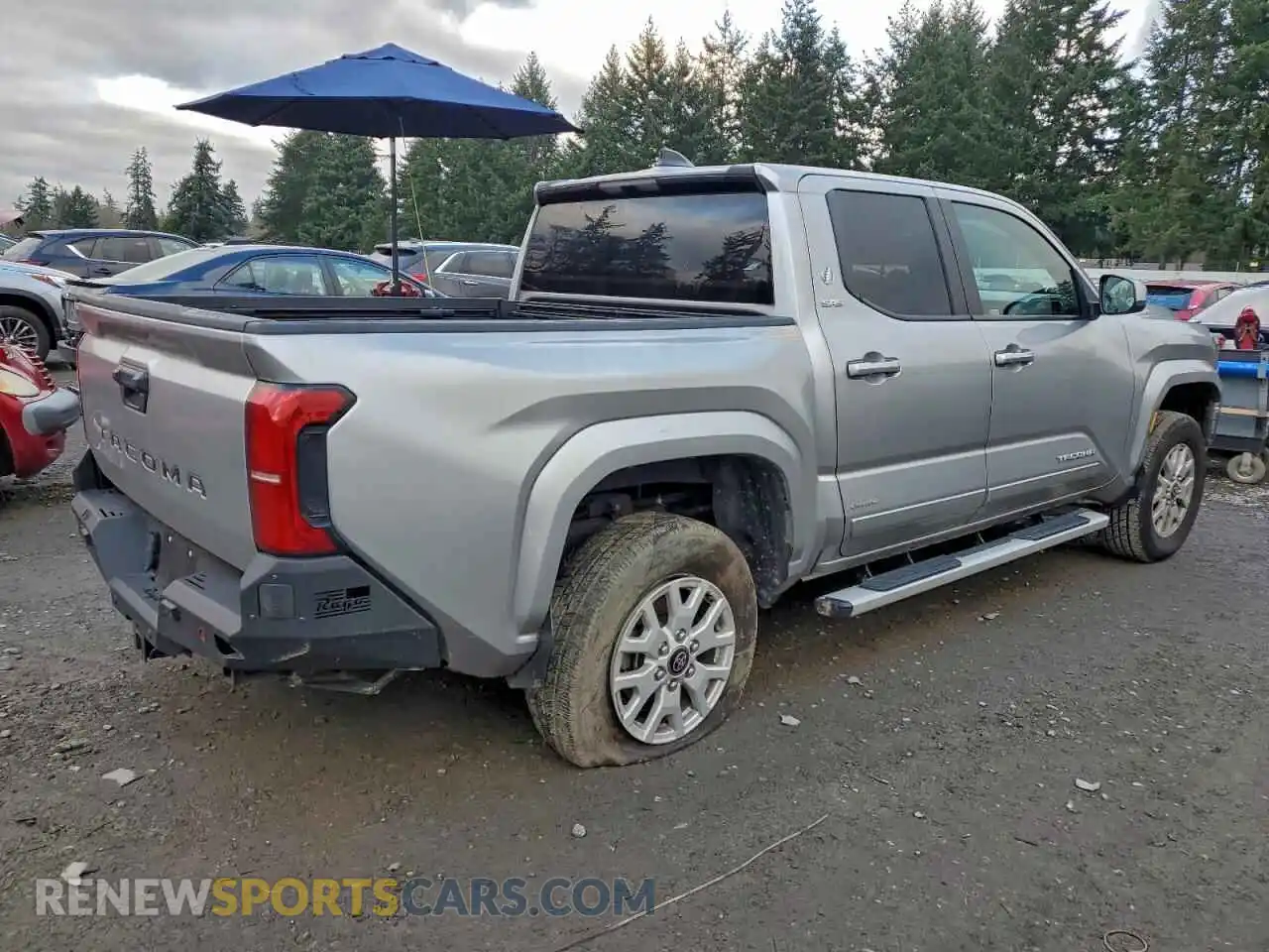 3 Фотография поврежденного автомобиля 3TMKB5FN8RM000065 TOYOTA TACOMA 2024