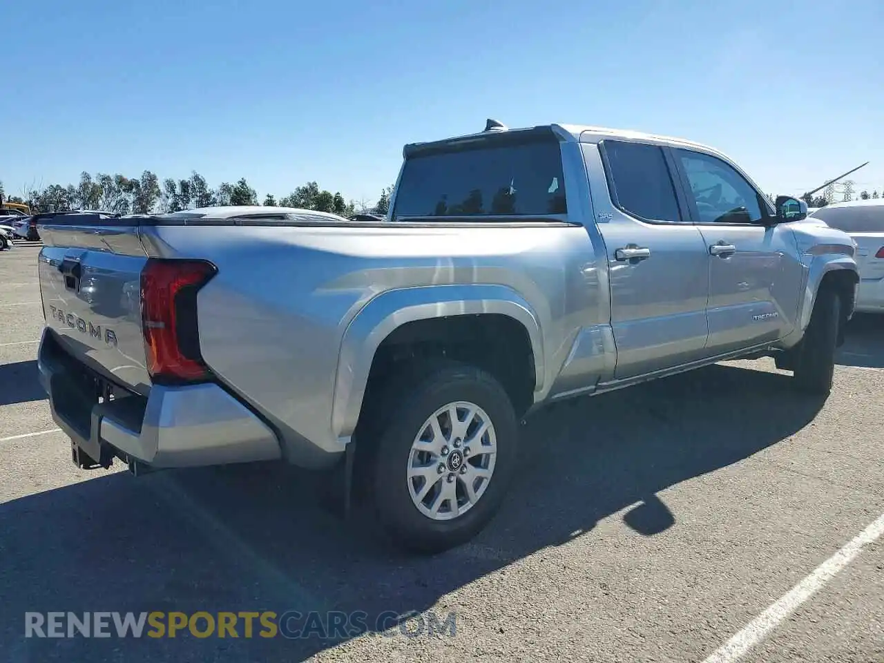 3 fotografías del automóvil dañado 3TMKB5FN8RM002429 TOYOTA TACOMA 2024