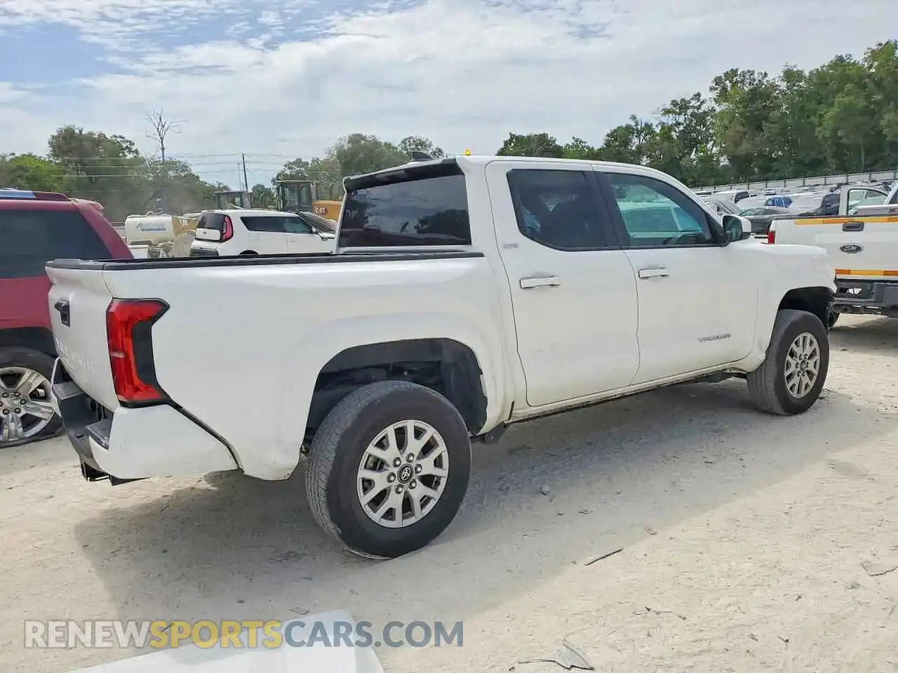 3 Фотография поврежденного автомобиля 3TMKB5FN8RM022809 TOYOTA TACOMA 2024