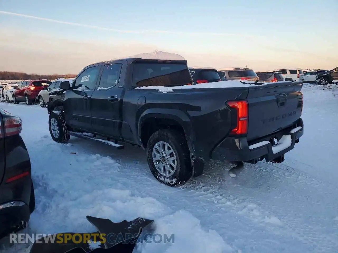 2 Фотография поврежденного автомобиля 3TMKB5FN9RM010121 TOYOTA TACOMA 2024