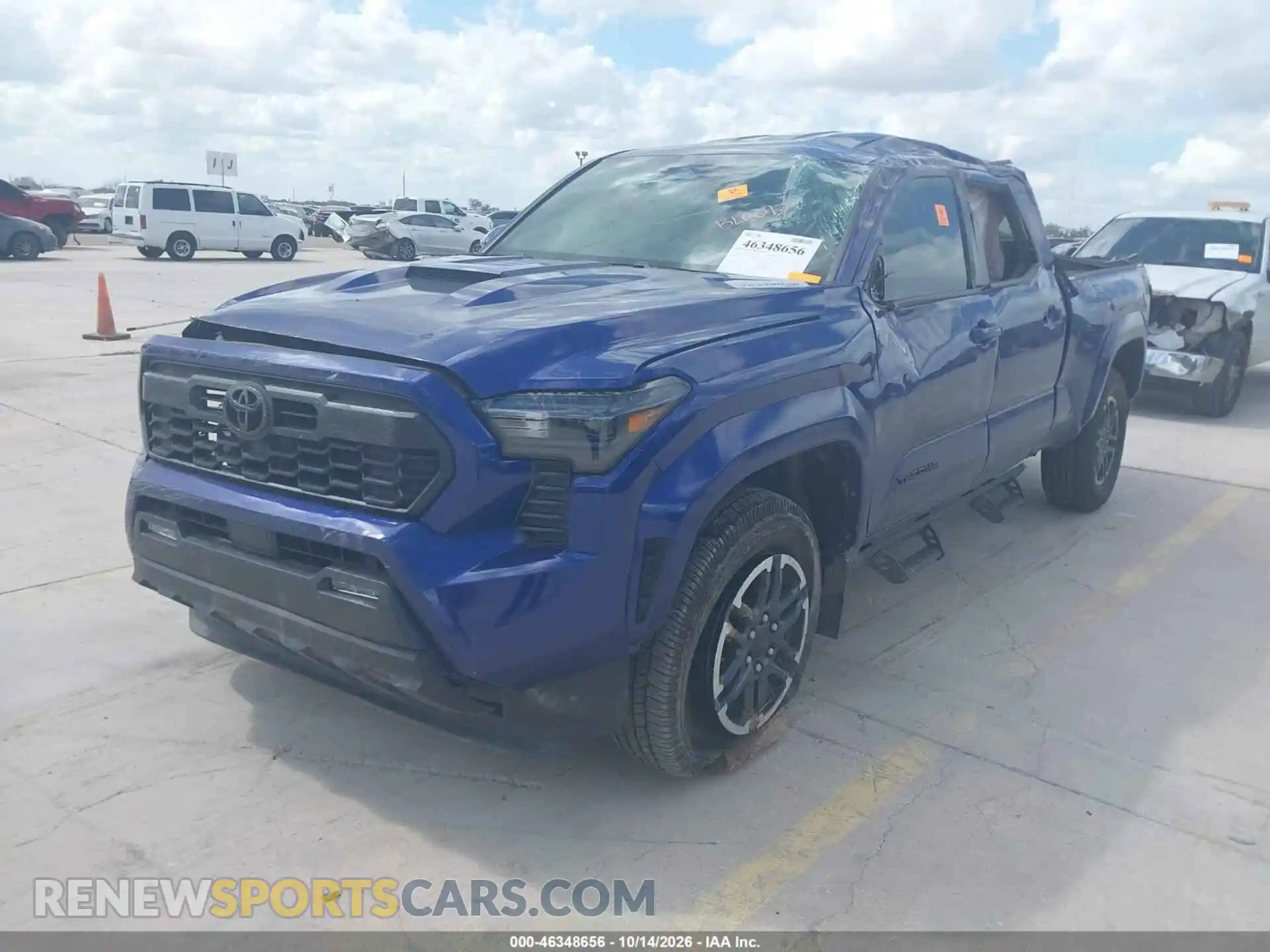 2 Photograph of a damaged car 3TMLB5FN6RM015541 TOYOTA TACOMA 2024