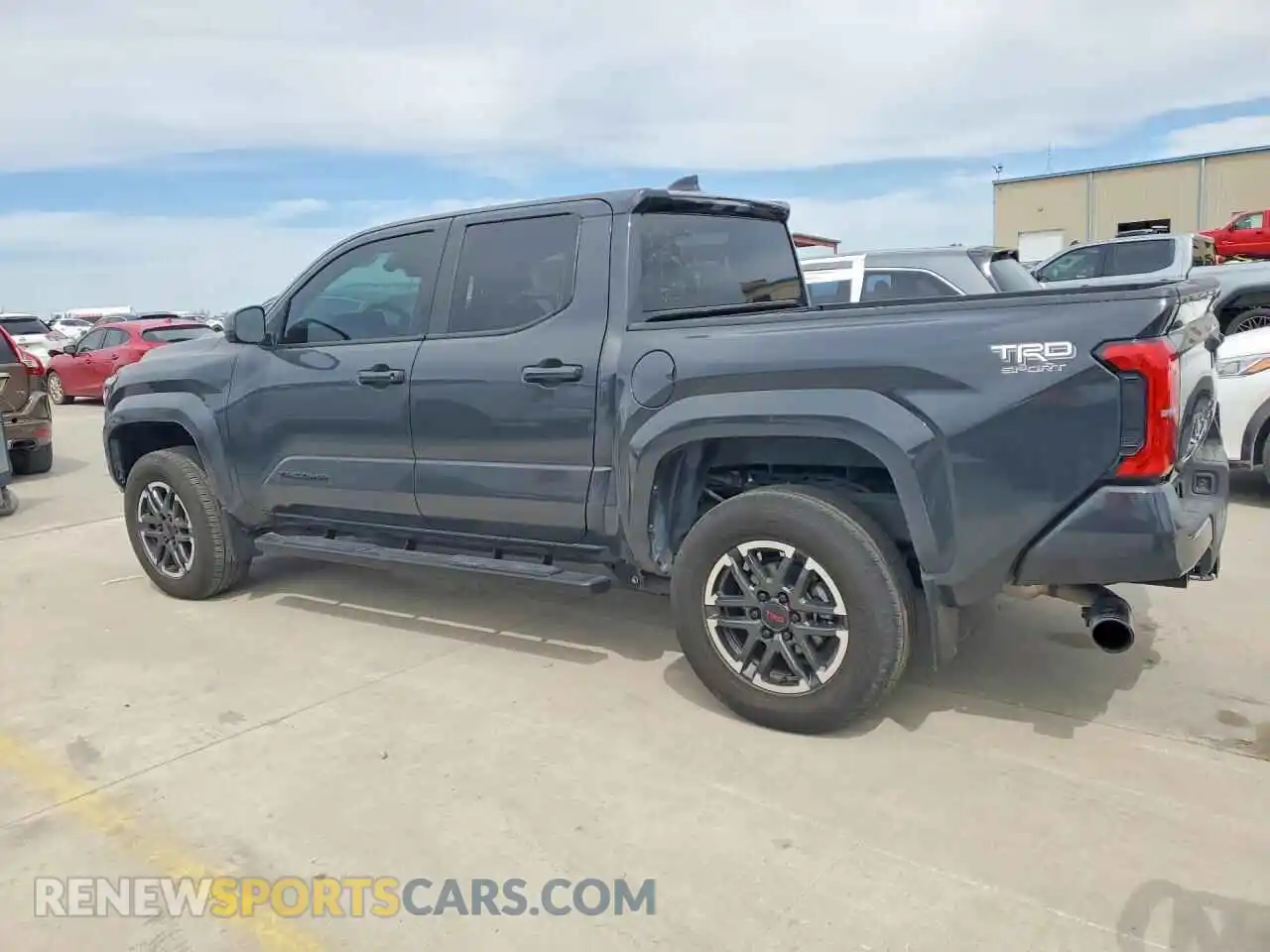 2 Фотография поврежденного автомобиля 3TYKB5FN0RT001702 TOYOTA TACOMA 2024