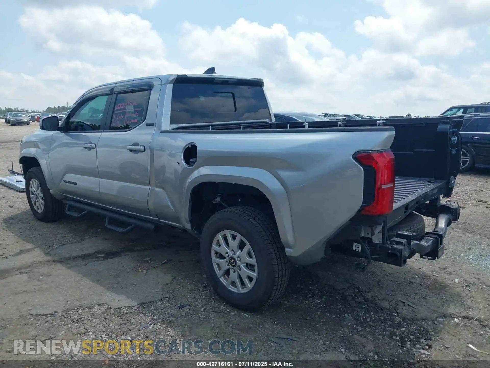 3 Photograph of a damaged car 3TYKB5FN0RT009699 TOYOTA TACOMA 2024