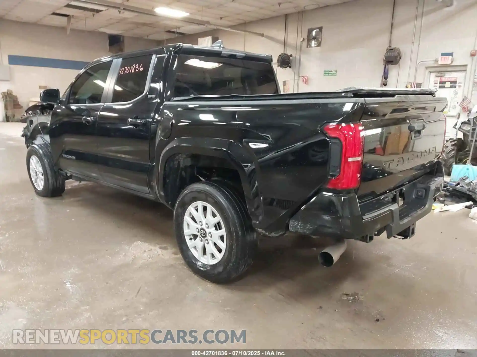 3 Photograph of a damaged car 3TYKB5FN2RT011132 TOYOTA TACOMA 2024