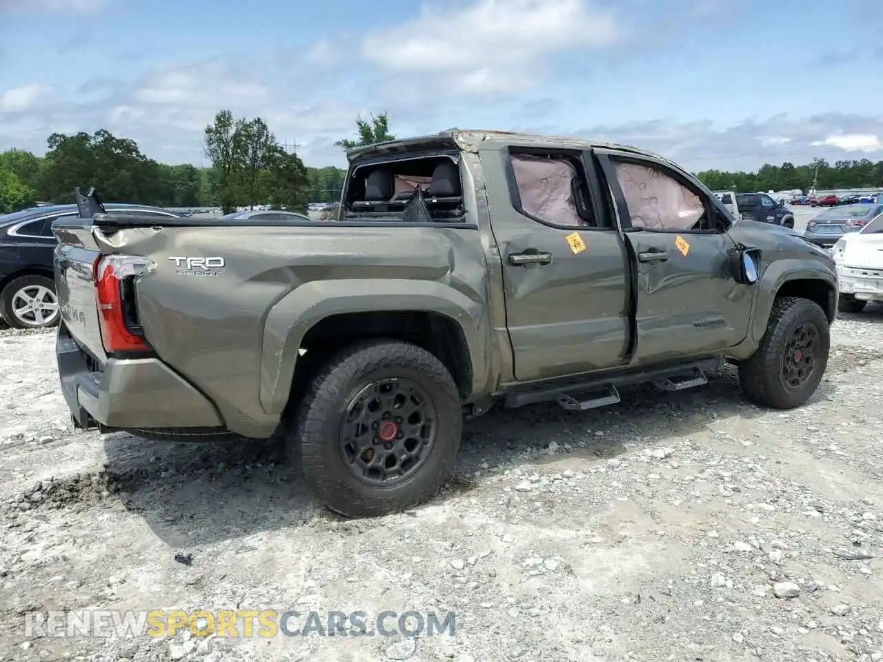3 Фотография поврежденного автомобиля 3TYKB5FN3RT009115 TOYOTA TACOMA 2024