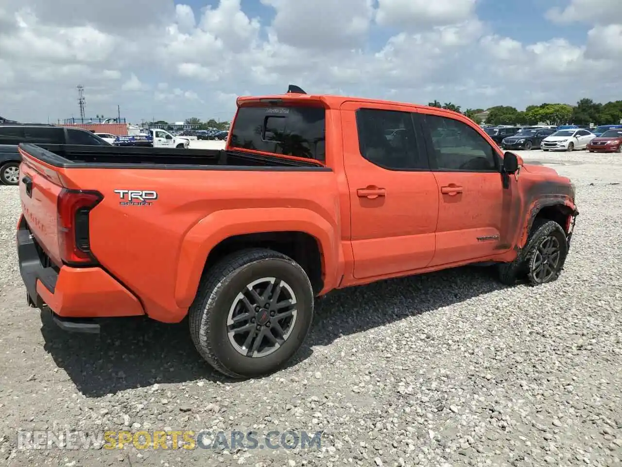 3 Фотография поврежденного автомобиля 3TYKB5FN4RT005557 TOYOTA TACOMA 2024