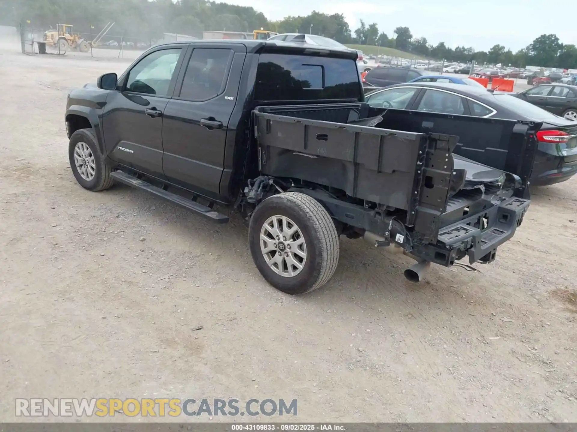 3 Фотография поврежденного автомобиля 3TYKB5FN5RT001839 TOYOTA TACOMA 2024