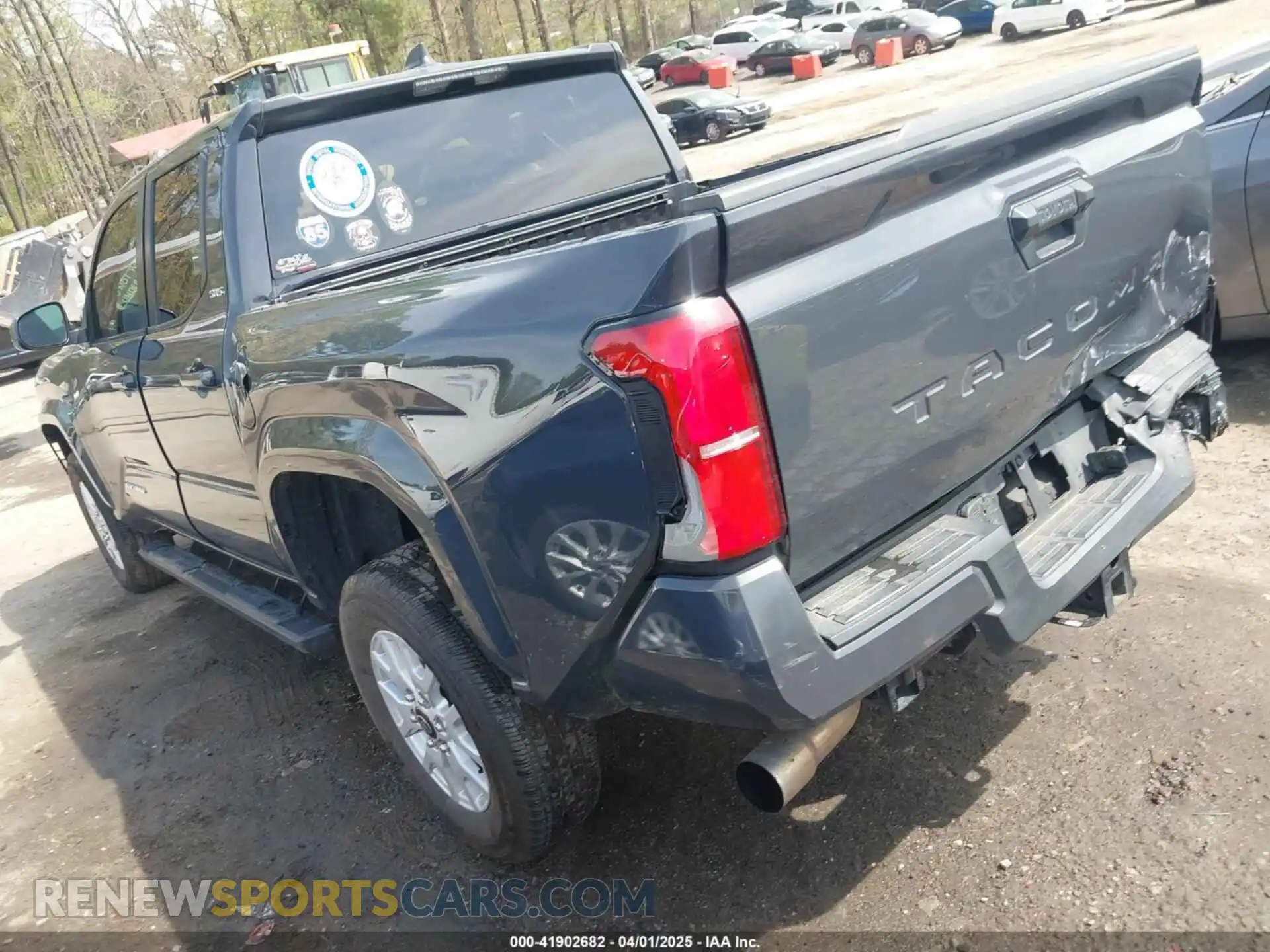 3 Photograph of a damaged car 3TYKB5FN6RT005267 TOYOTA TACOMA 2024